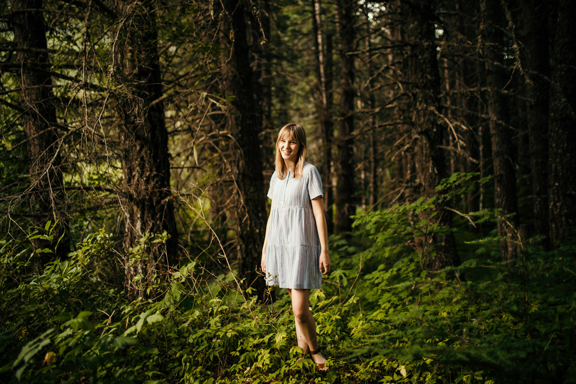 Snoqualmie Mount Si senior portrait session by James Thomas Long Photography