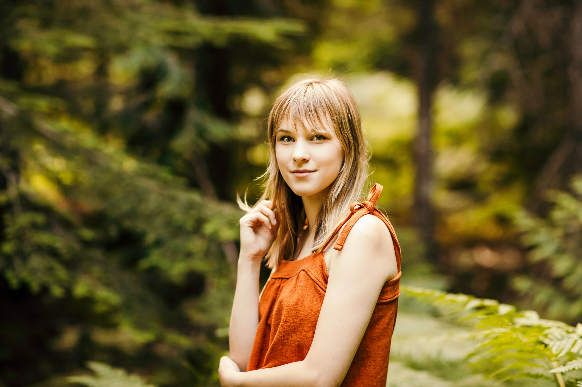 Snoqualmie Mount Si senior portrait session by James Thomas Long Photography