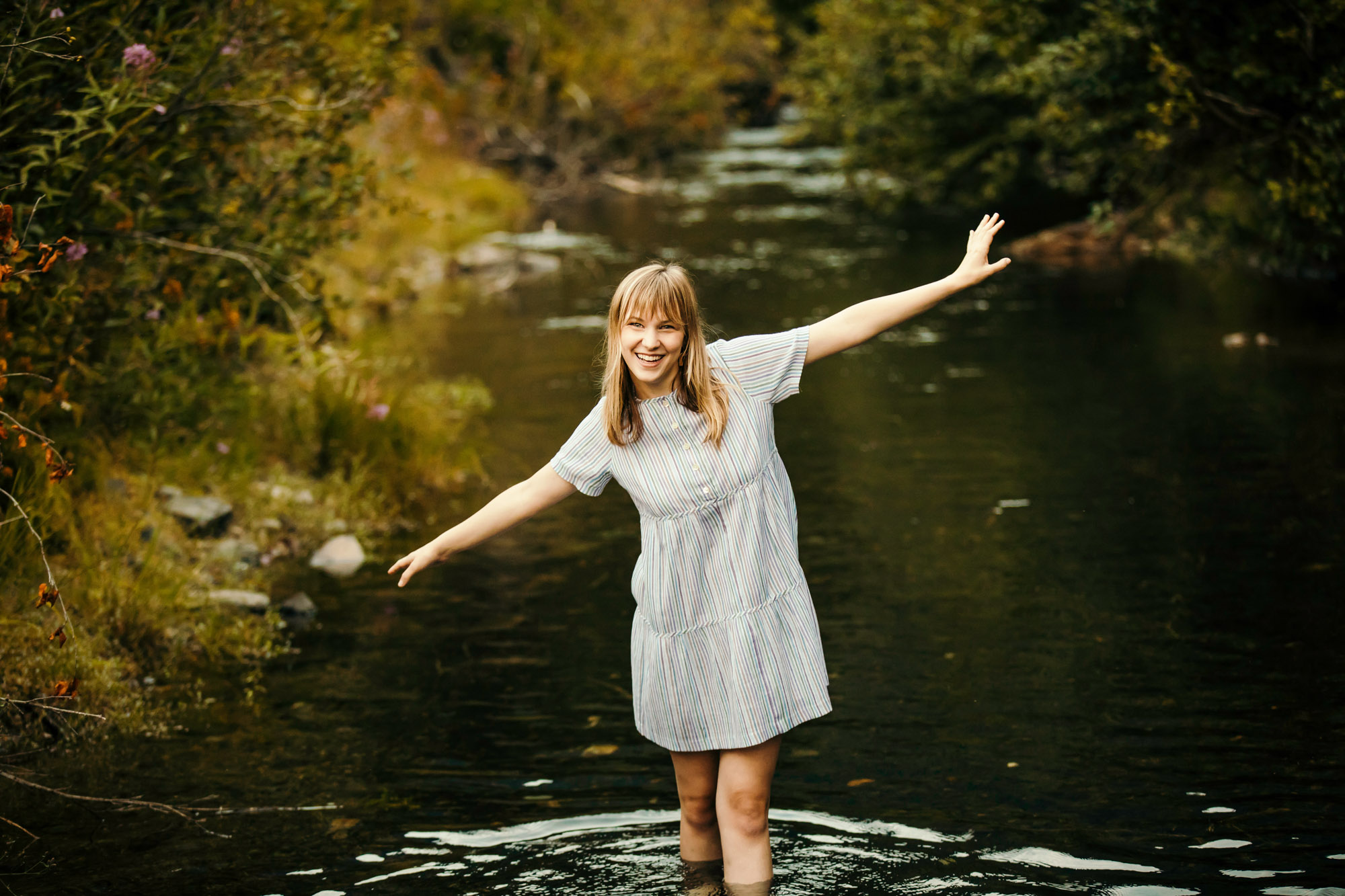 Snoqualmie Mount Si senior portrait session by James Thomas Long Photography