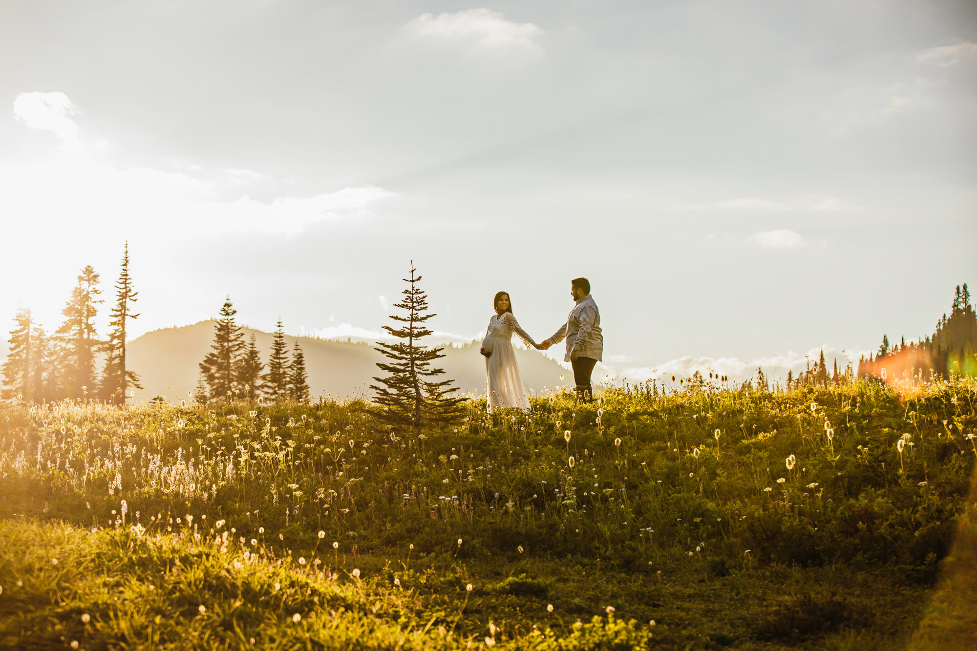 Mount Rainier maternity session by Snoqualmie maternity photographer James Thomas Long Photography