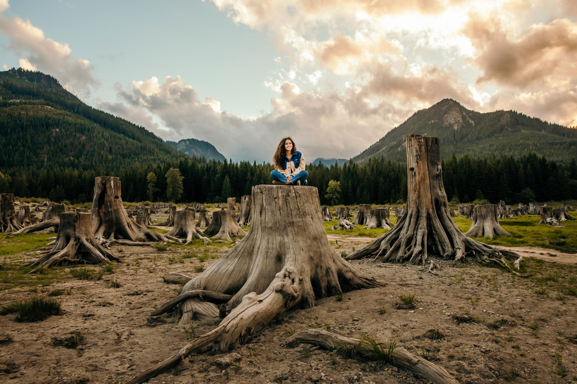 Issaquah senior portrait session by James Thomas Long Photography