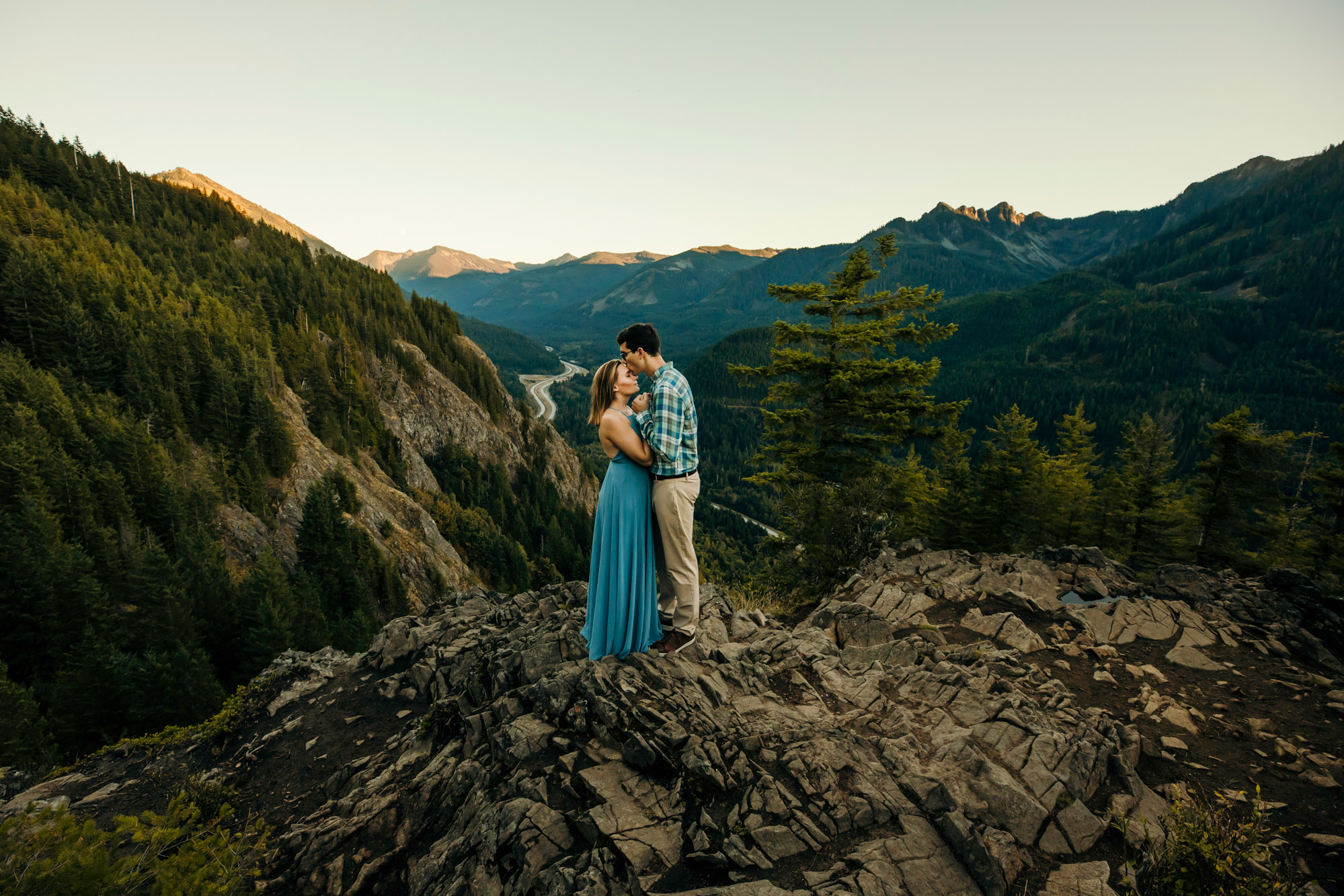 Seattle adventure wedding and engagement photographer James Thomas Long Photography