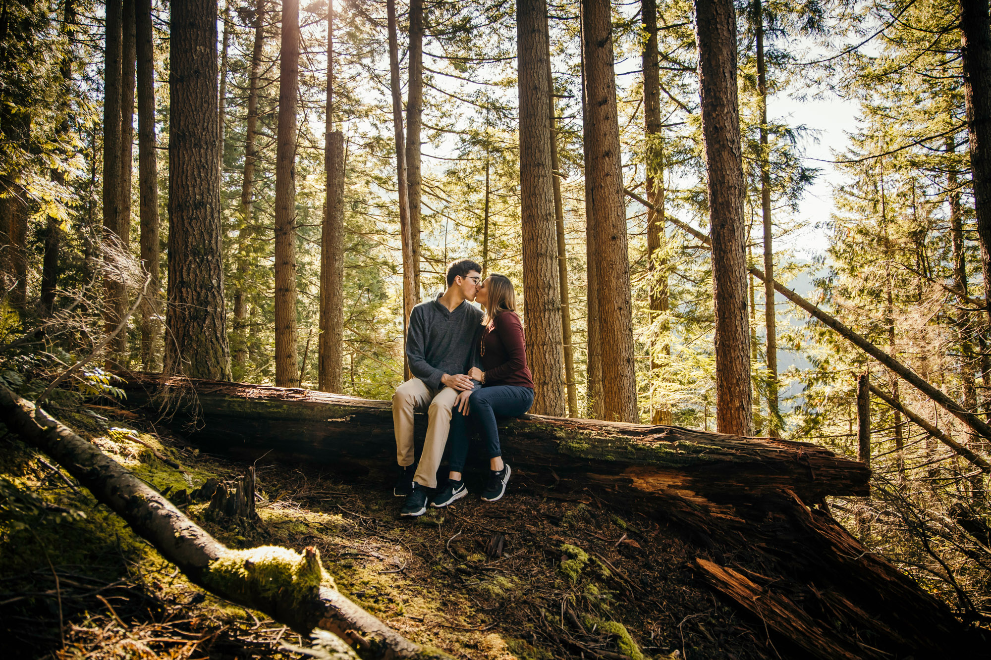 Seattle adventure wedding and engagement photographer James Thomas Long Photography