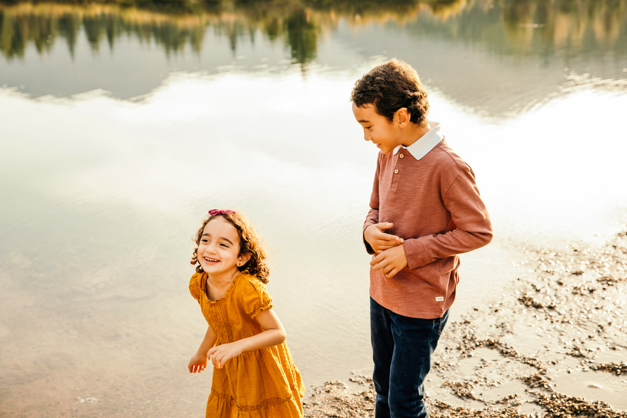 Snoqualmie Pass family of four session by Seattle family photographer James Thomas Long Photography