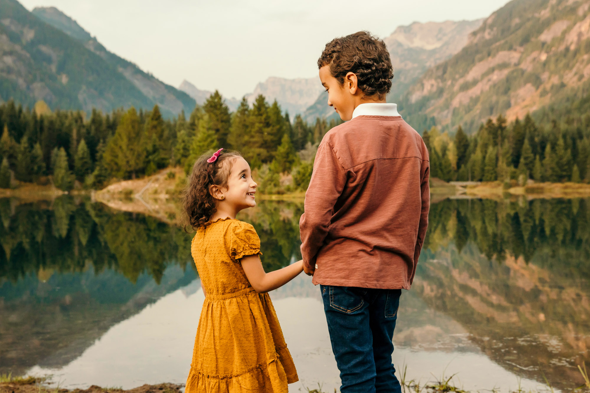 Snoqualmie Pass family of four session by Seattle family photographer James Thomas Long Photography