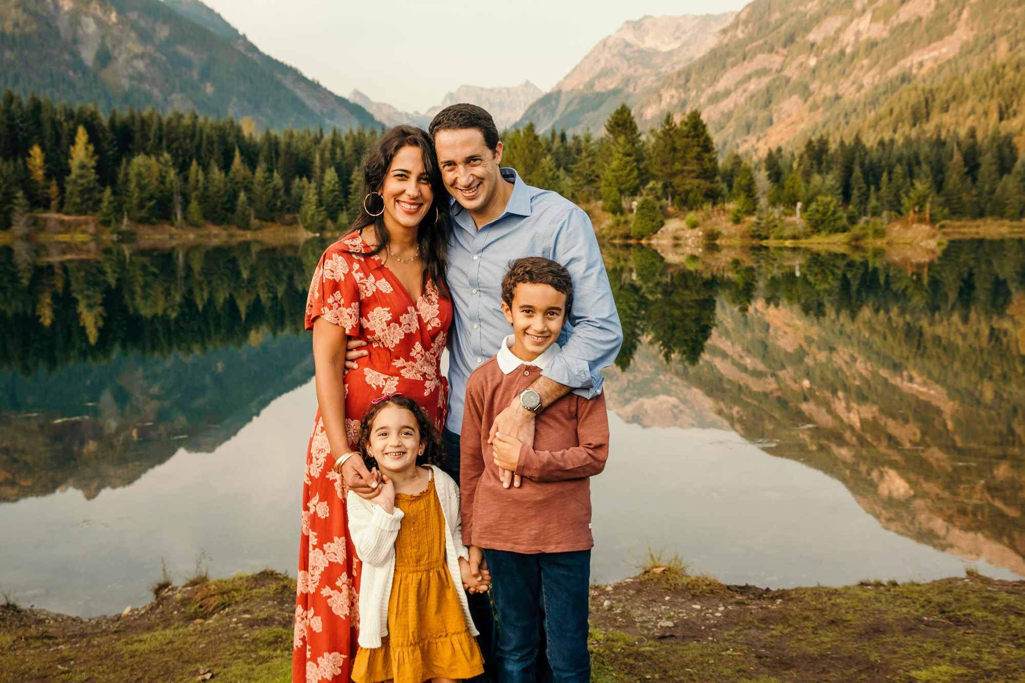 Snoqualmie Pass family of four session by Seattle family photographer James Thomas Long Photography