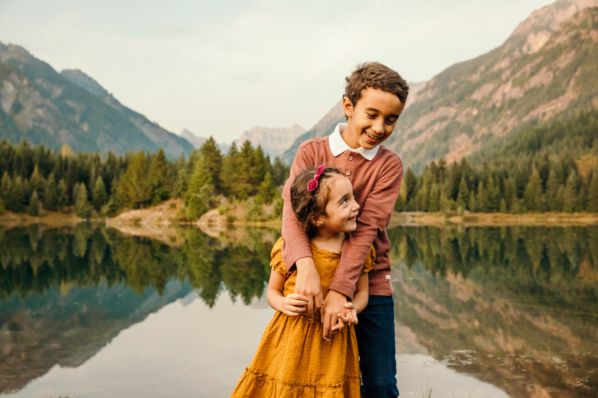 Snoqualmie Pass family of four session by Seattle family photographer James Thomas Long Photography