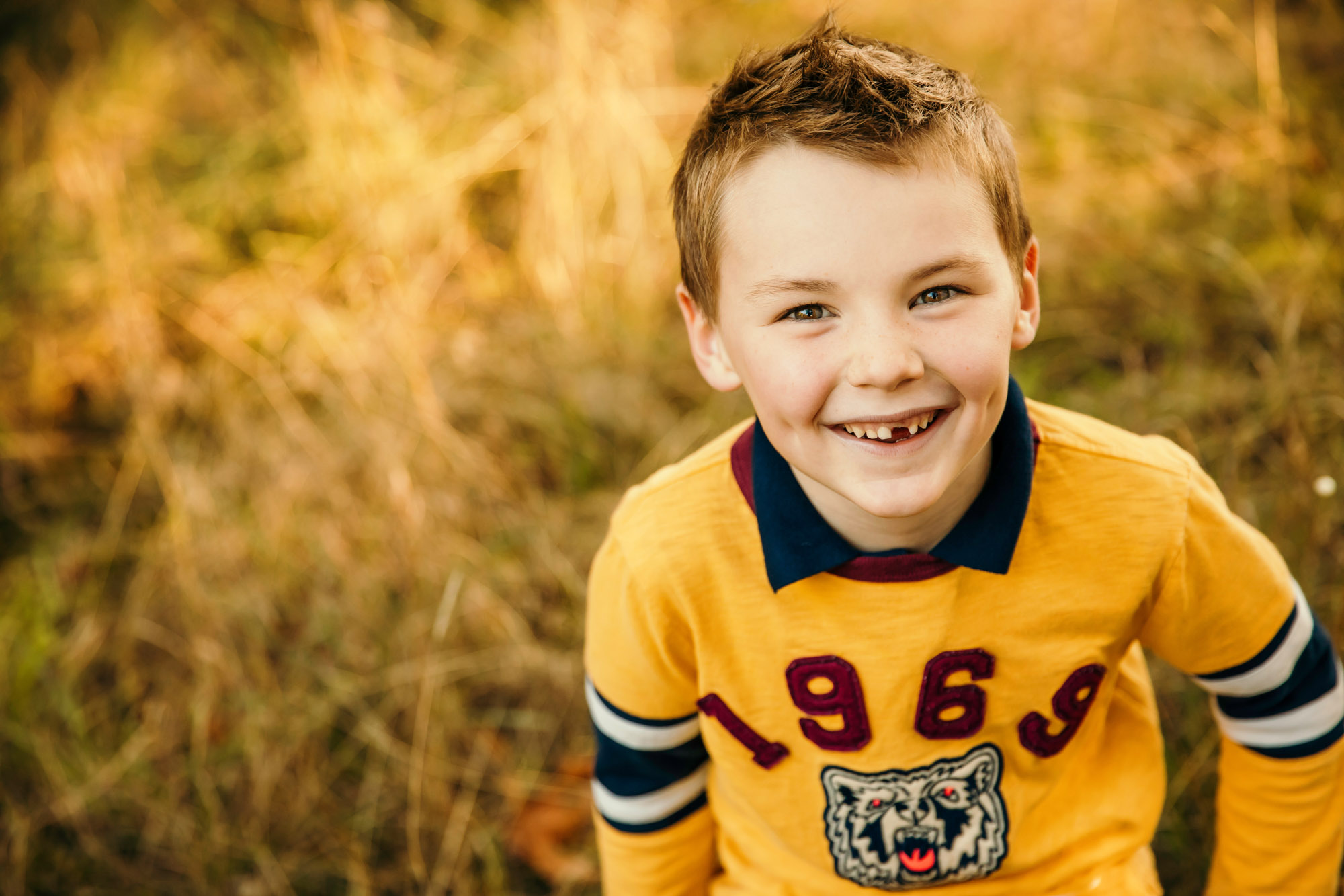 Family of four by Issaquah Sammamish Family Photographer James Thomas Long Photography