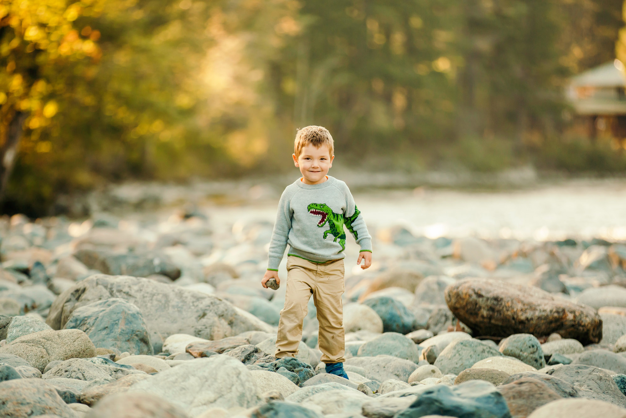 Family of four by Issaquah Sammamish Family Photographer James Thomas Long Photography