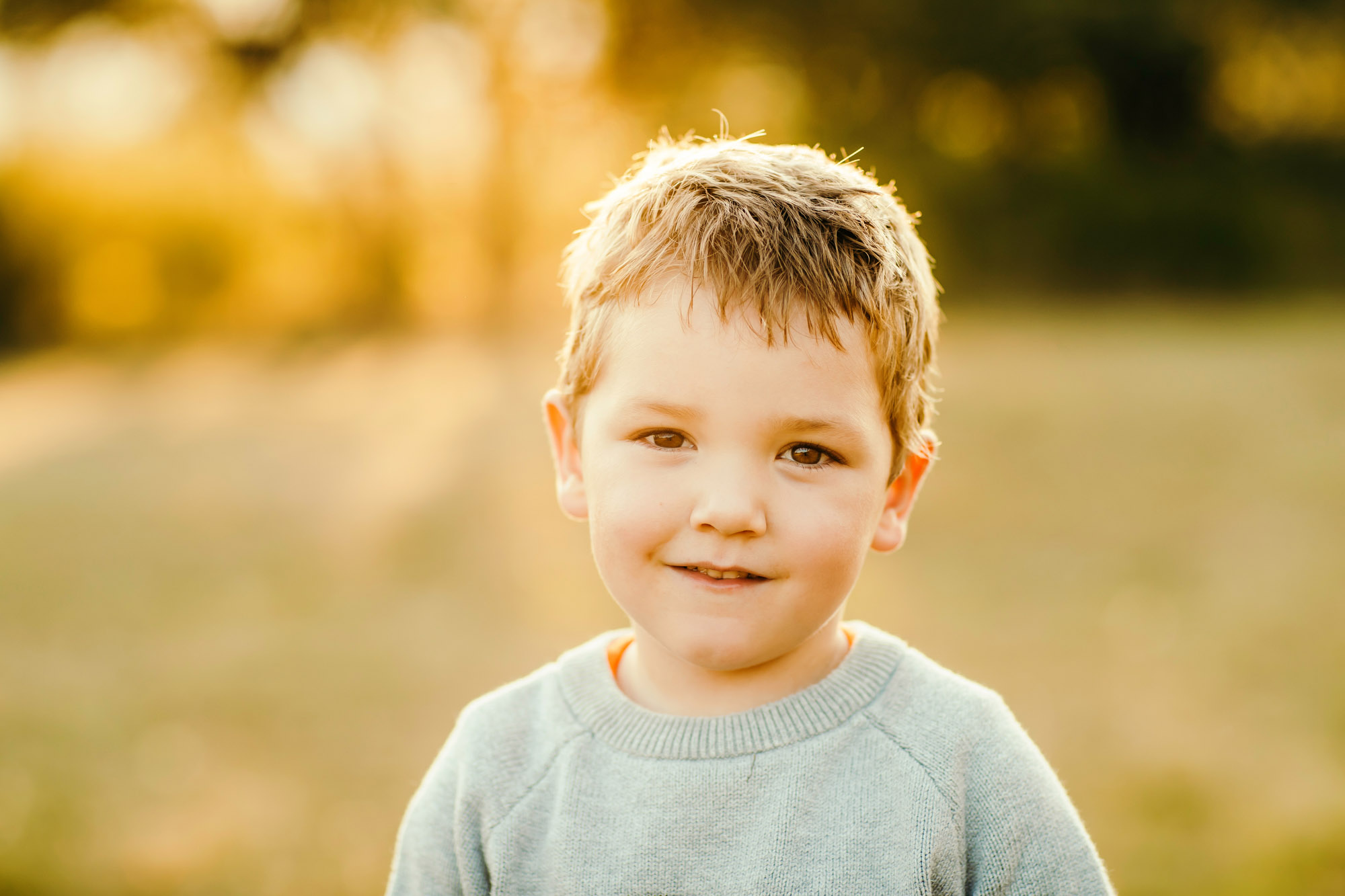 Family of four by Issaquah Sammamish Family Photographer James Thomas Long Photography