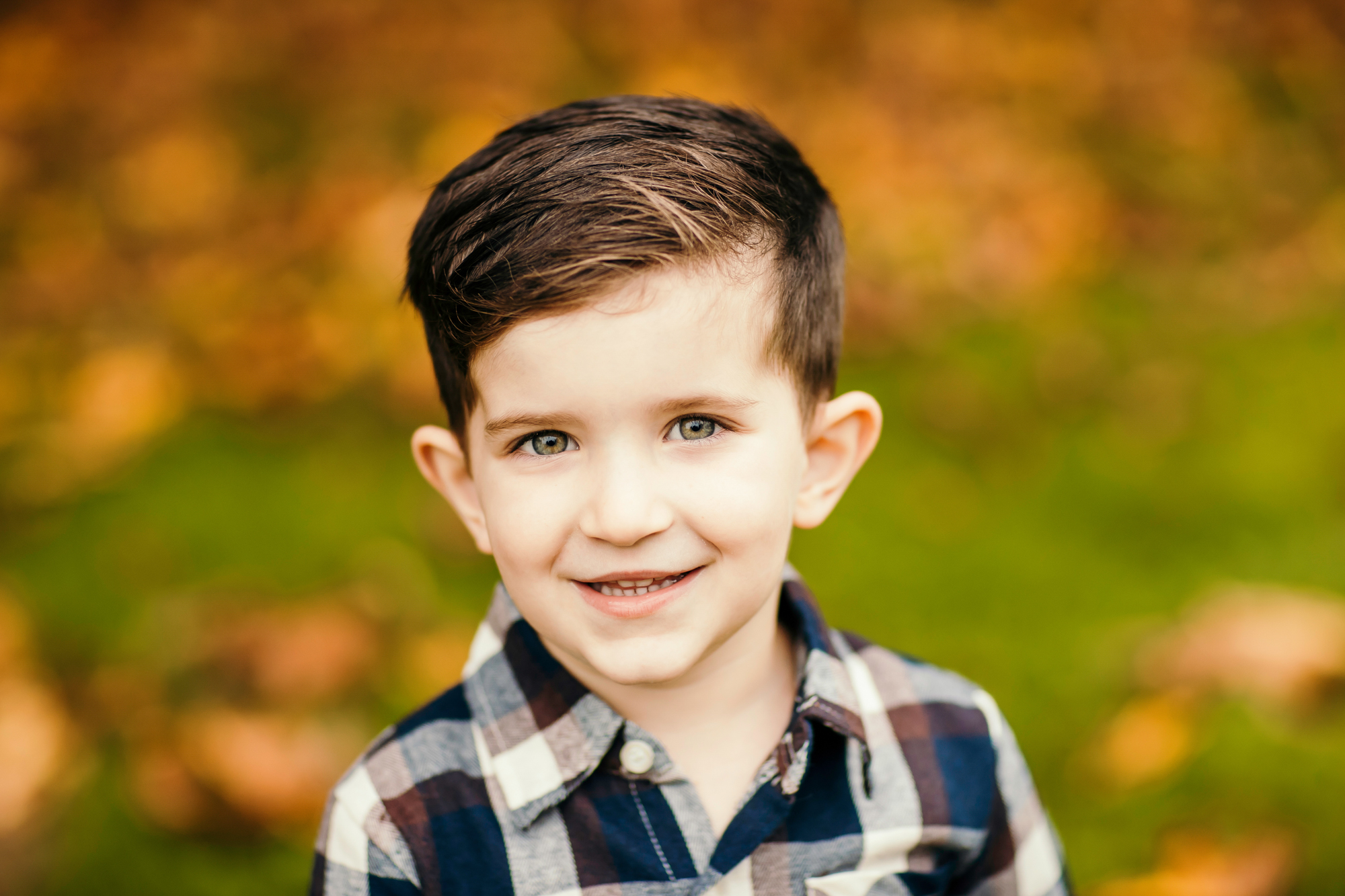 Family of Three in Carnation by Snoqualmie Family Photographer James Thomas Long Photography