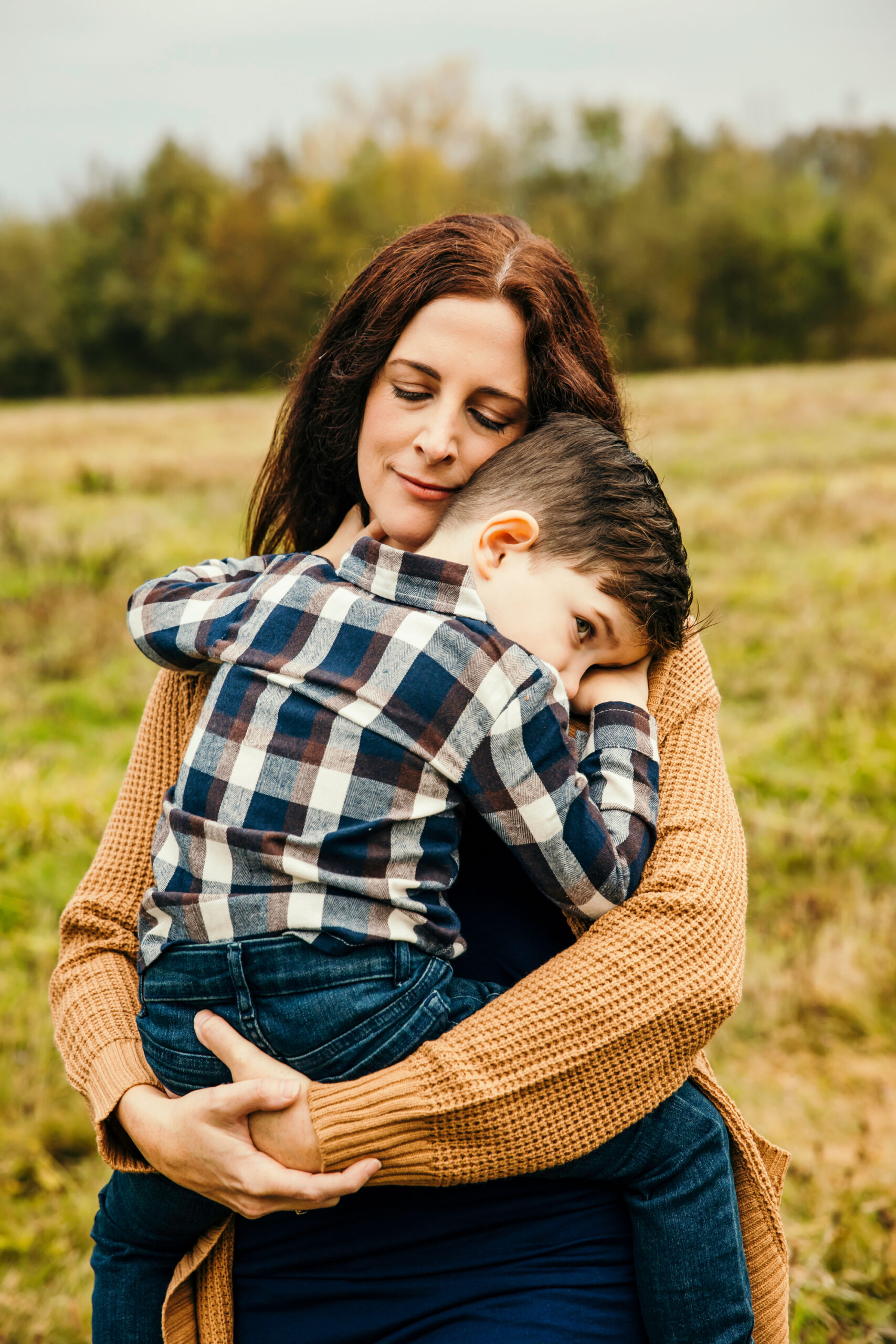 Family of Three in Carnation by Snoqualmie Family Photographer James Thomas Long Photography