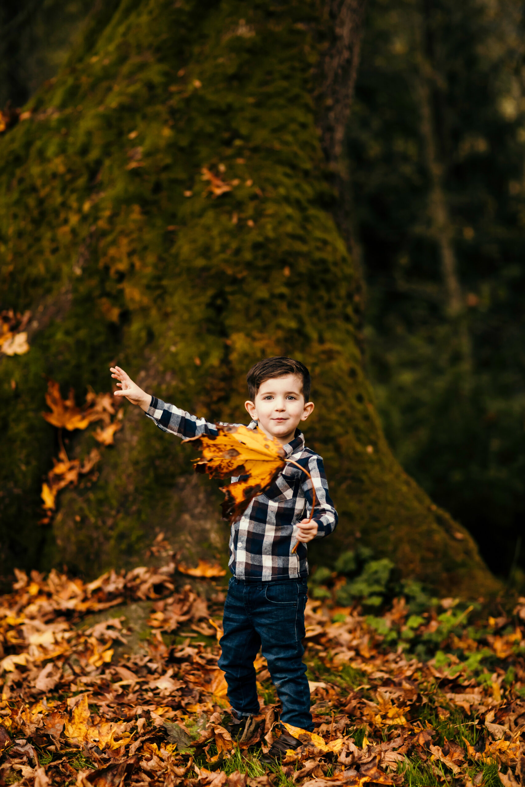 Family of Three in Carnation by Snoqualmie Family Photographer James Thomas Long Photography