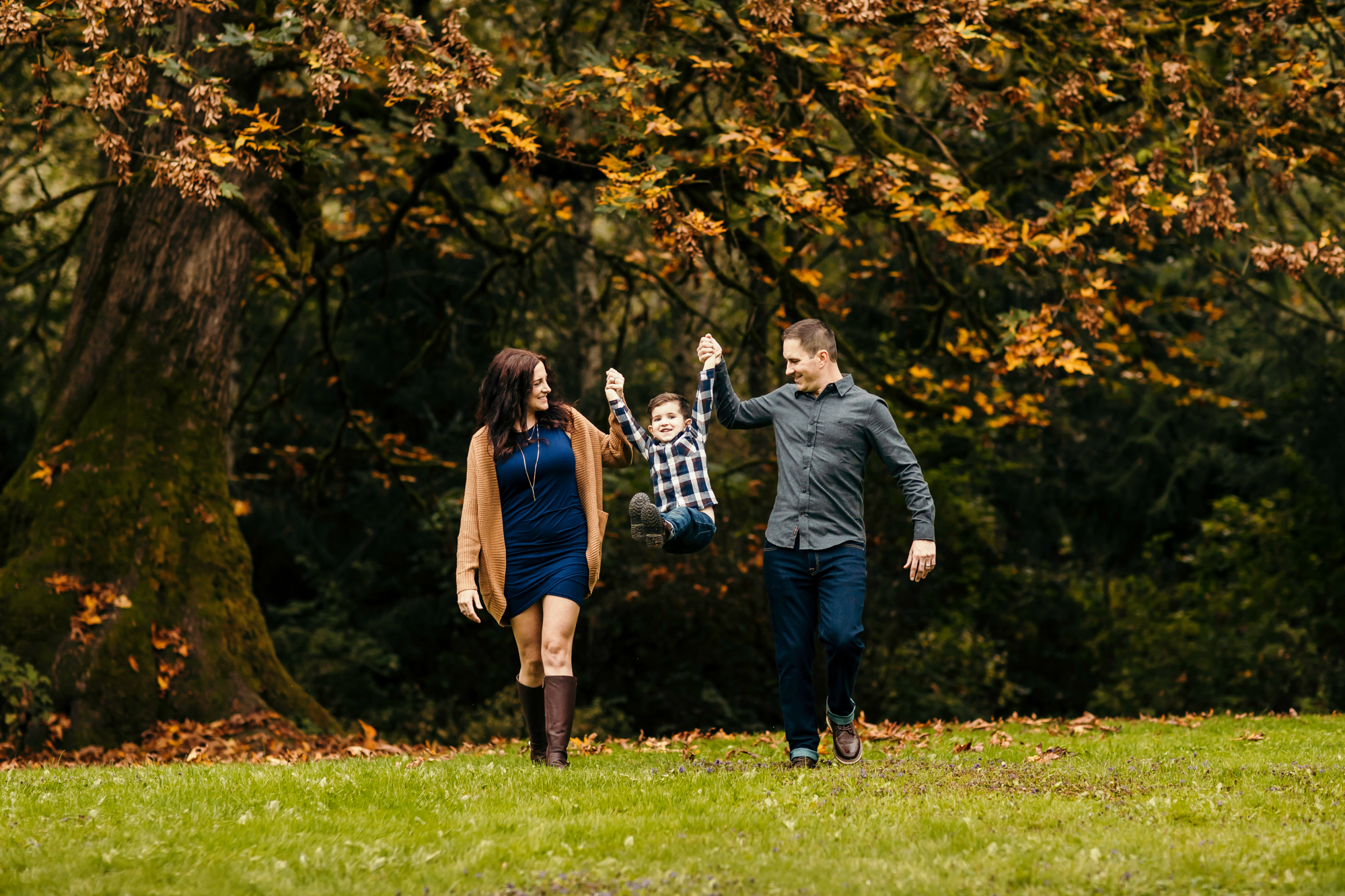 Family of Three in Carnation by Snoqualmie Family Photographer James Thomas Long Photography