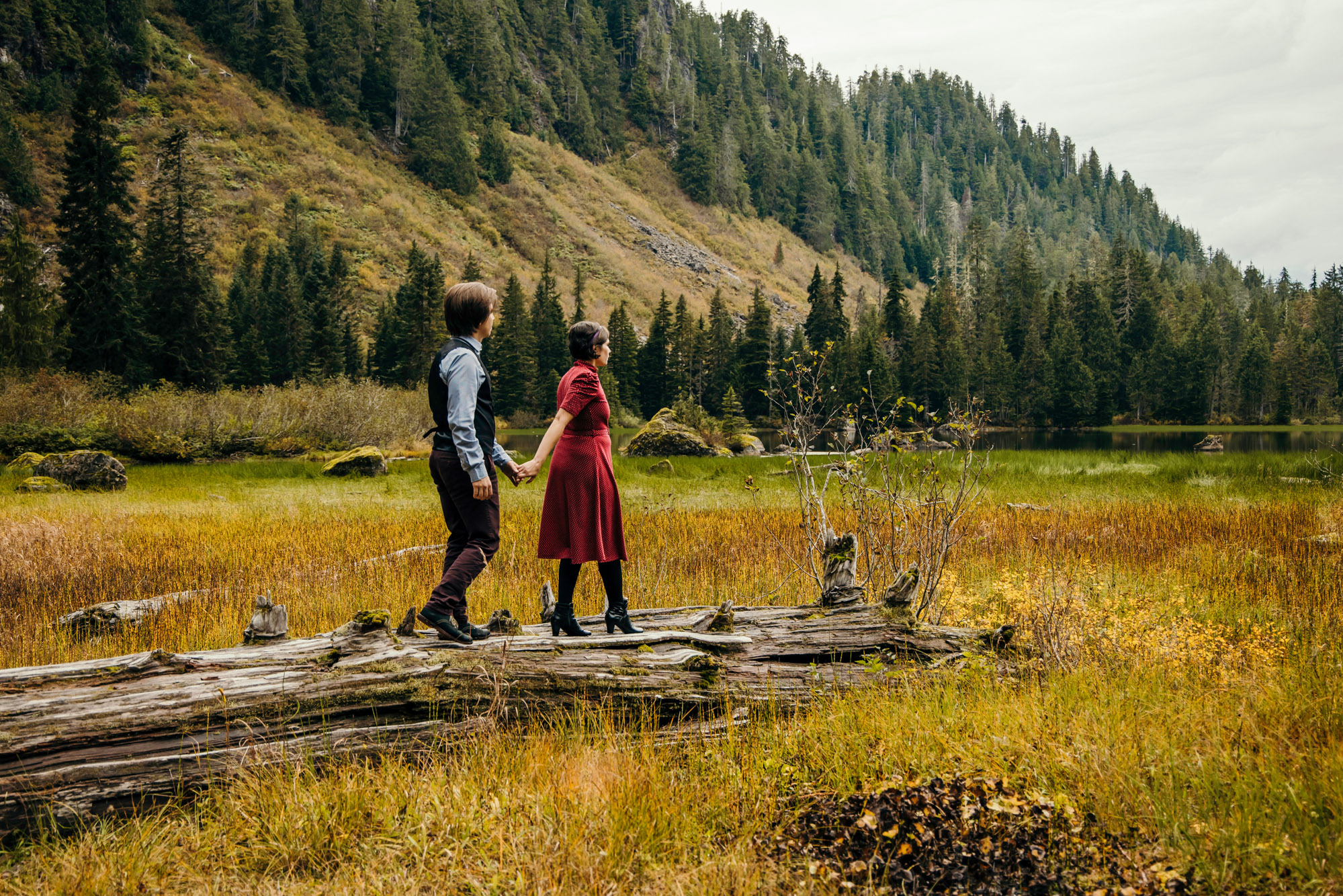 Cascade Mountain adventure engagement session by Seattle wedding photographer James Thomas Long Photography