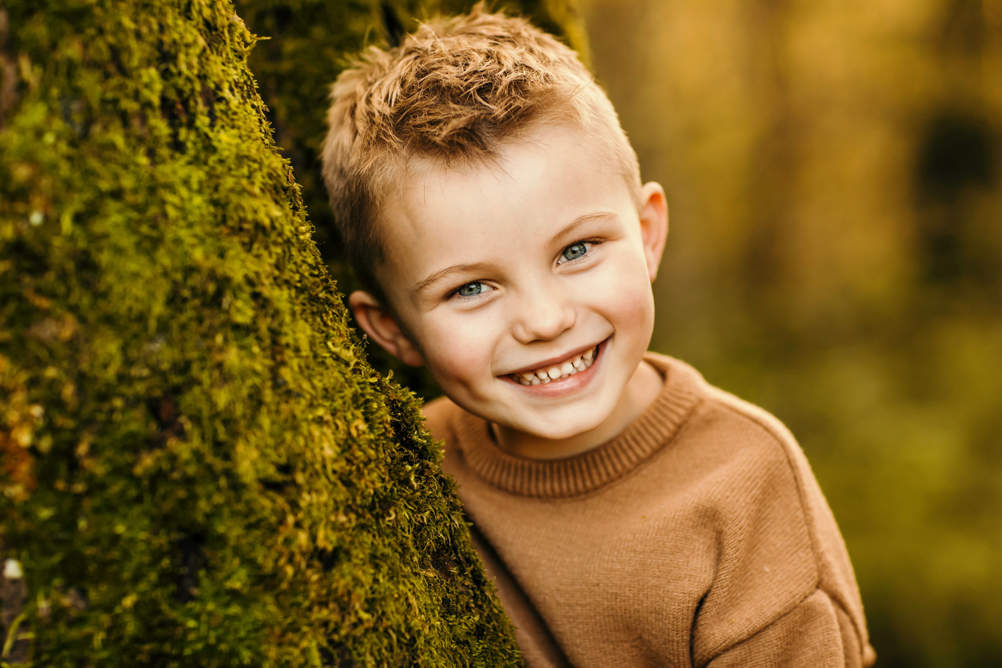 Family of three by Seattle Family Photographer James Thomas Long Photography