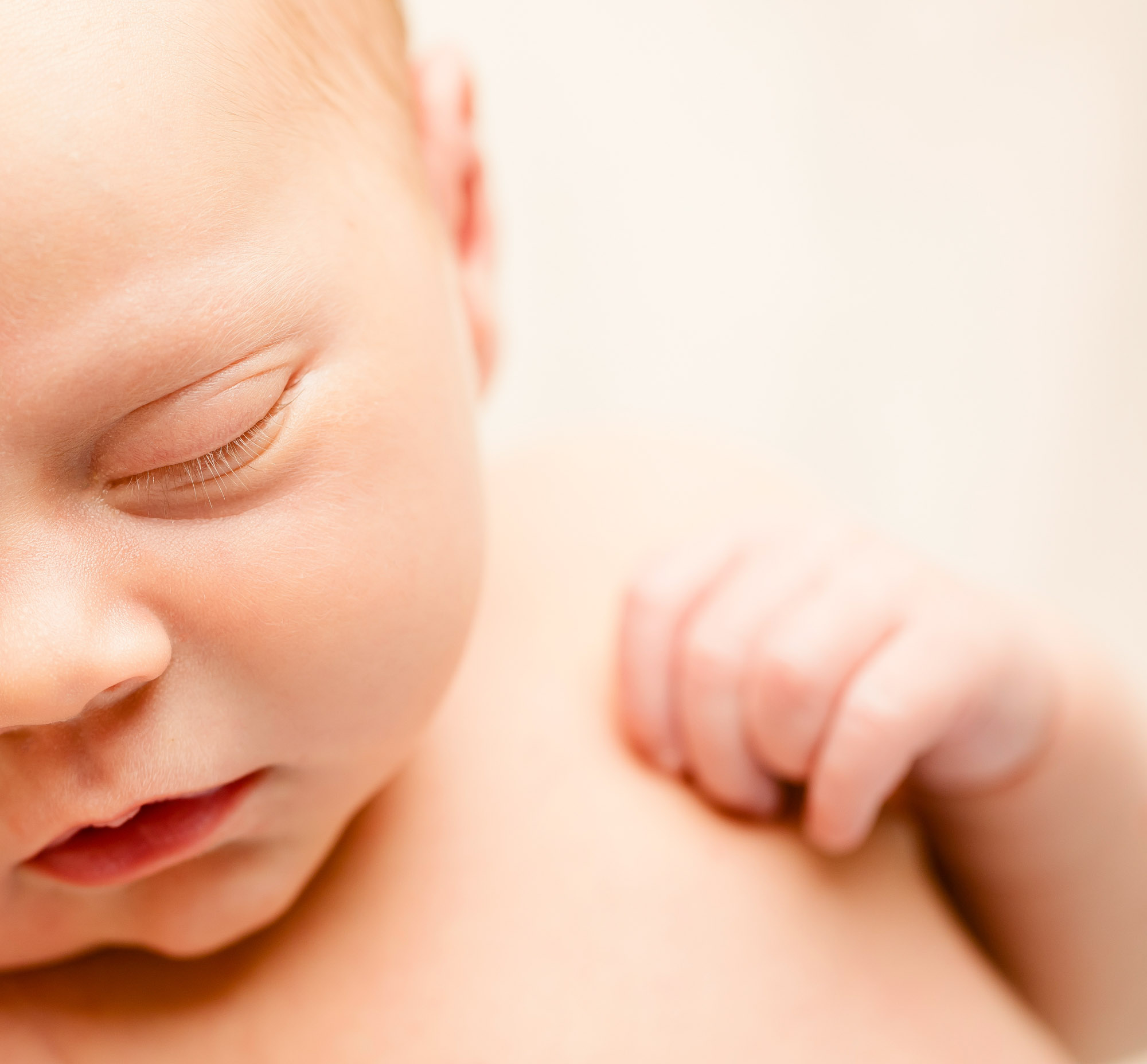 Snoqualmie WA newborn photography session by James Thomas Long Photography