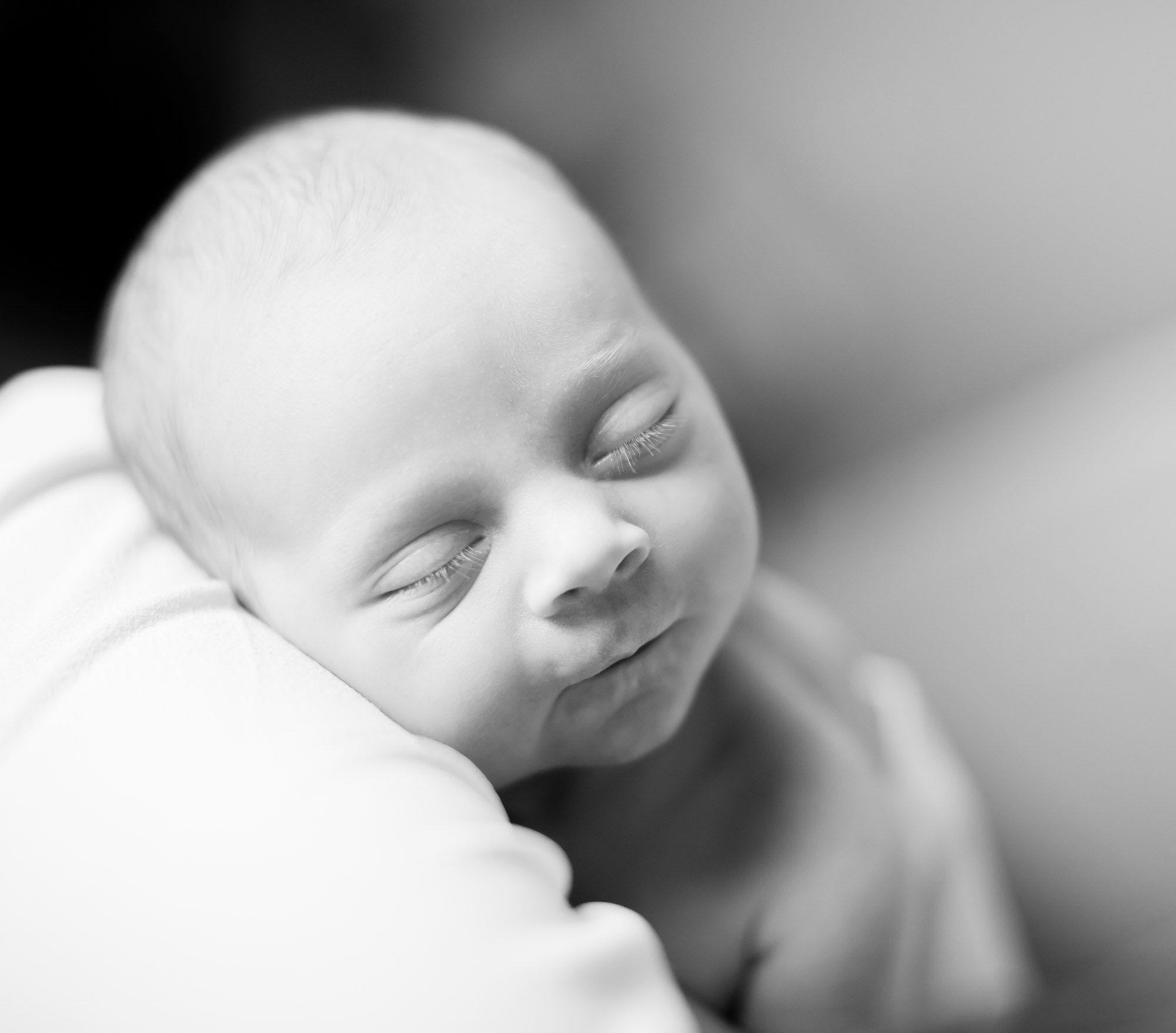 Snoqualmie WA newborn photography session by James Thomas Long Photography