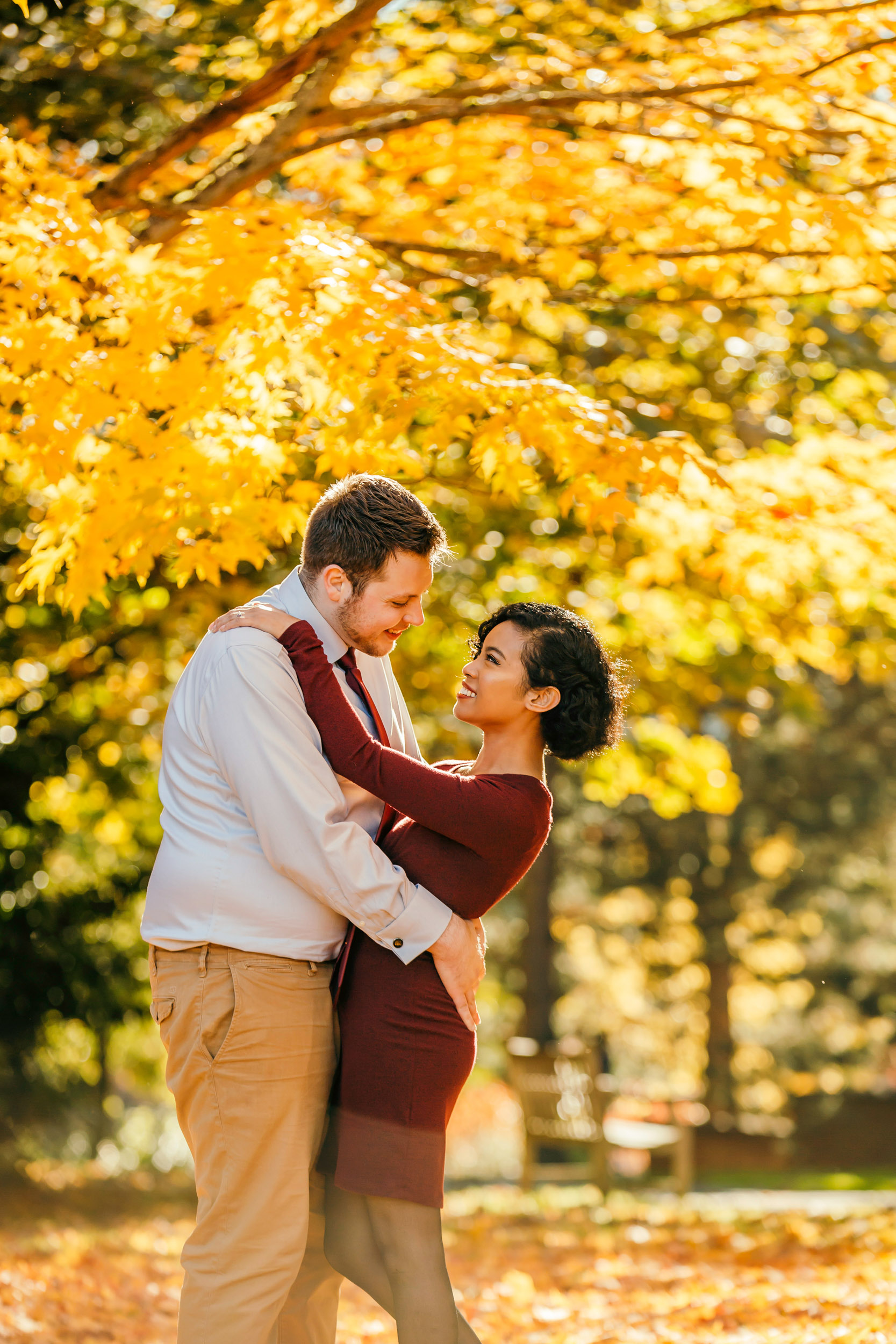 University of Washington engagement session by Seattle wedding photographer James Thomas Long Photography