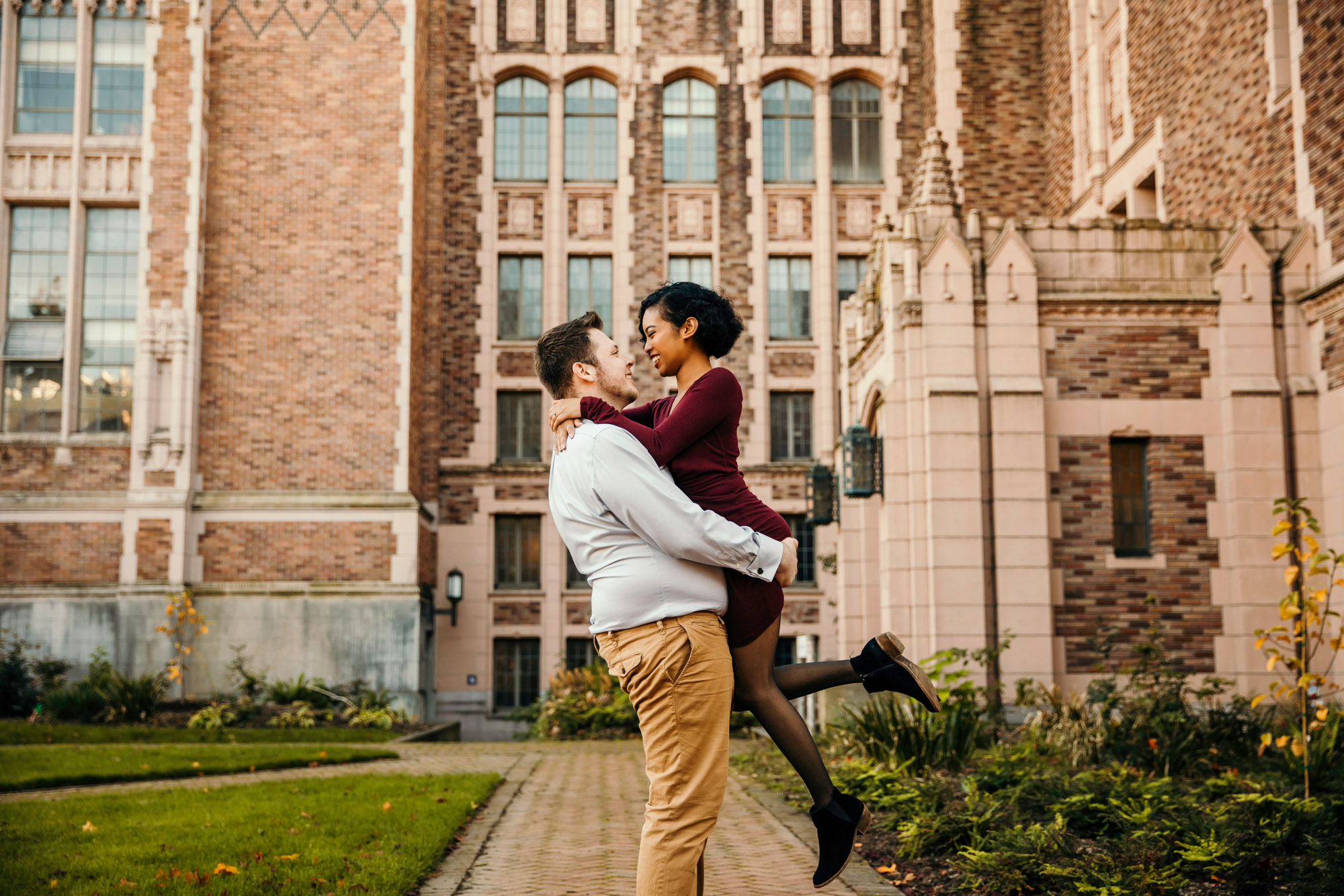 University of Washington engagement session by Seattle wedding photographer James Thomas Long Photography