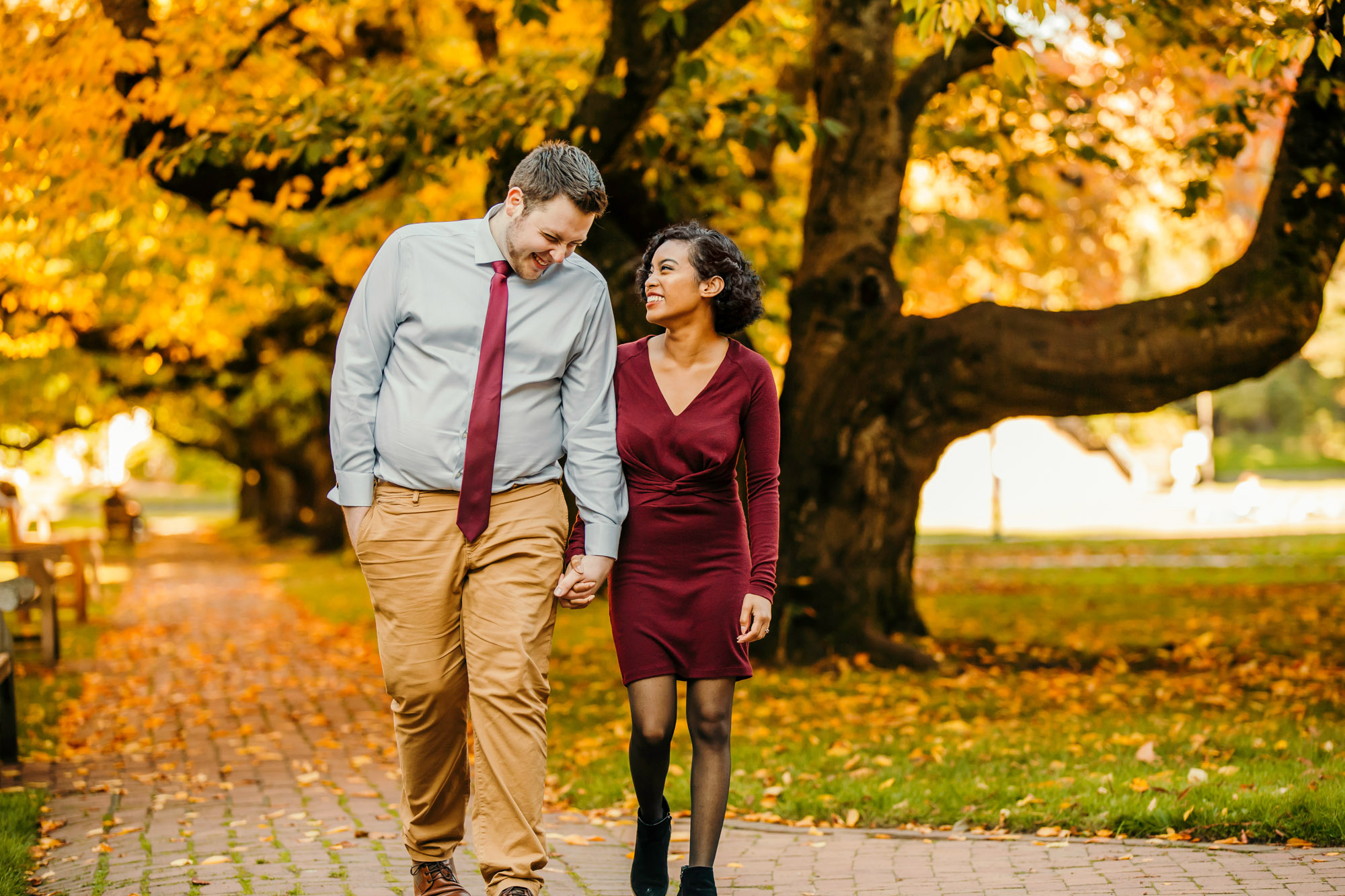 University of Washington engagement session by Seattle wedding photographer James Thomas Long Photography