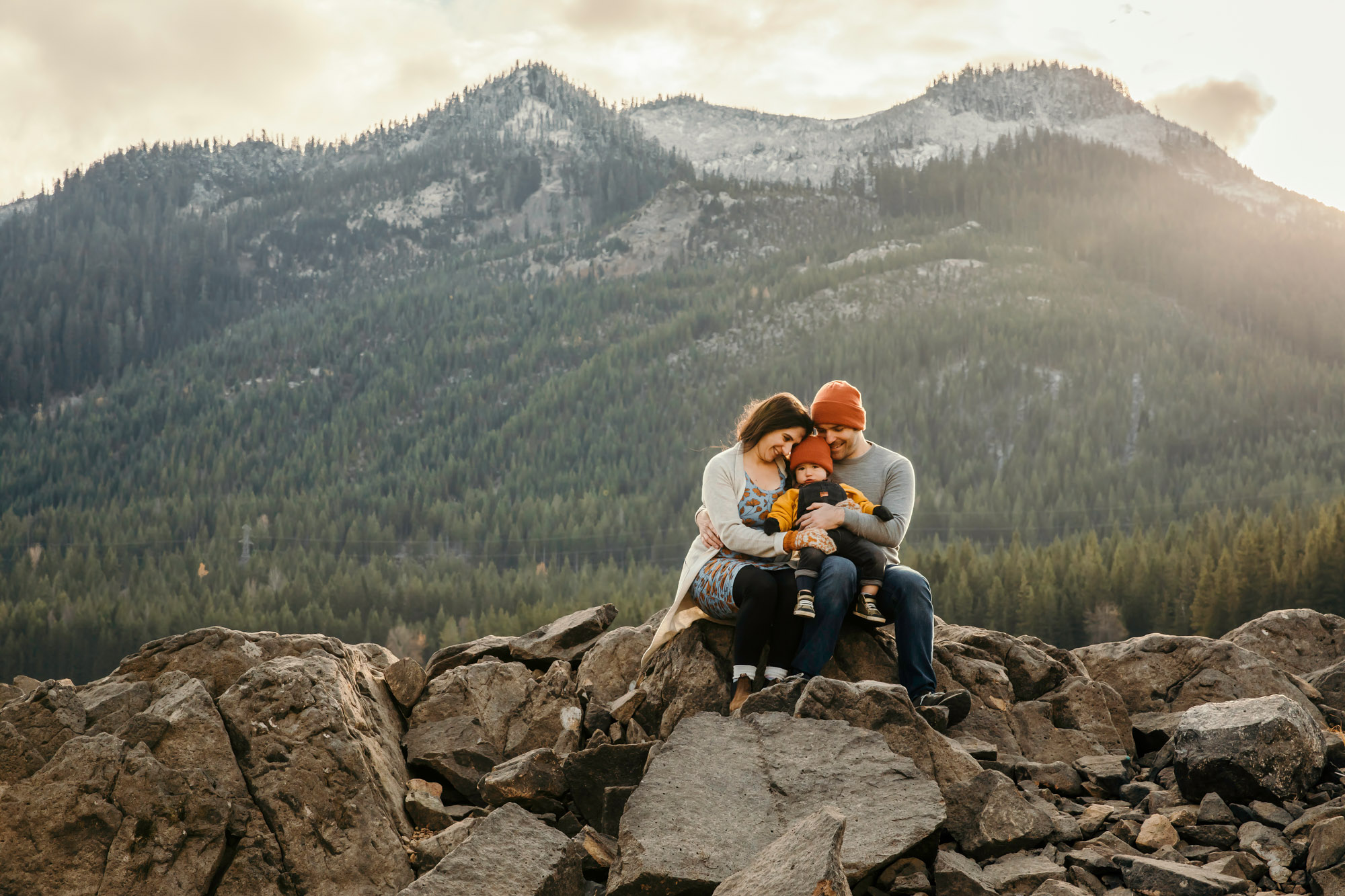 Seattle extended family photography session by Seattle family photographer James Thomas Long Photography