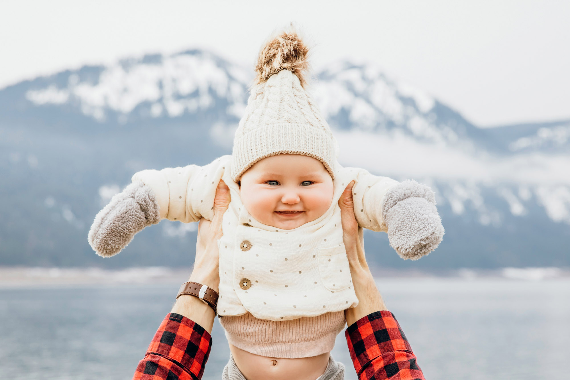 Family and baby session in the Cascade mountains by Seattle family photographer James Thomas Long Photography