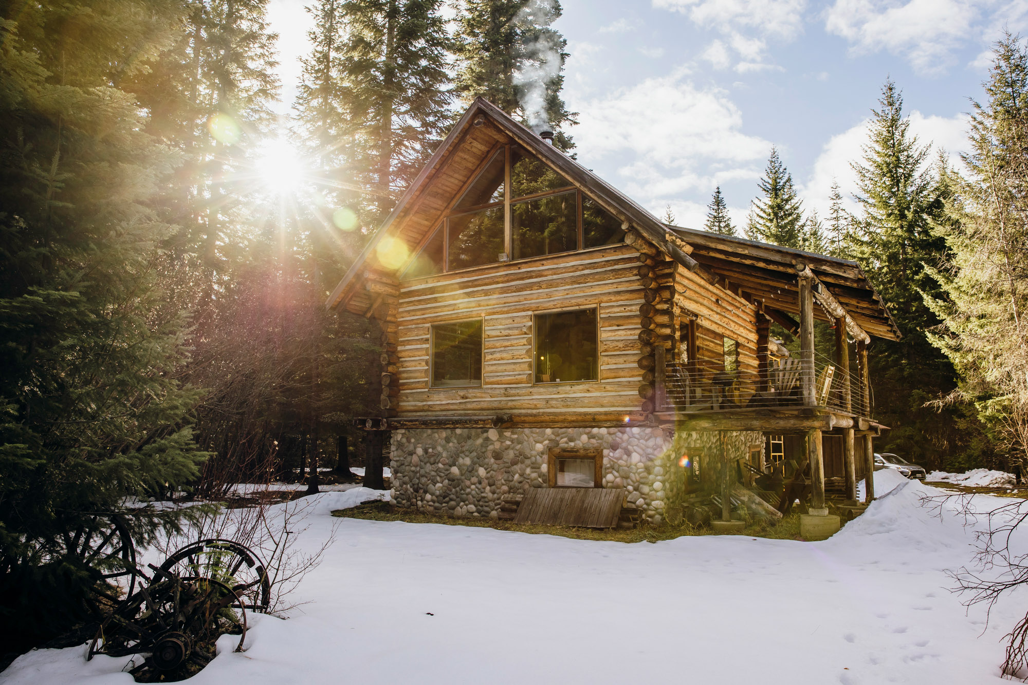 Snoqualmie Pass elopement by Seattle Wedding Photographer James Thomas Long Photography