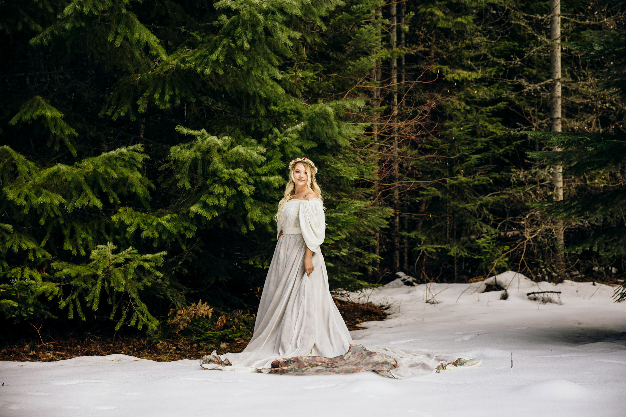 Snoqualmie Pass elopement by Seattle Wedding Photographer James Thomas Long Photography