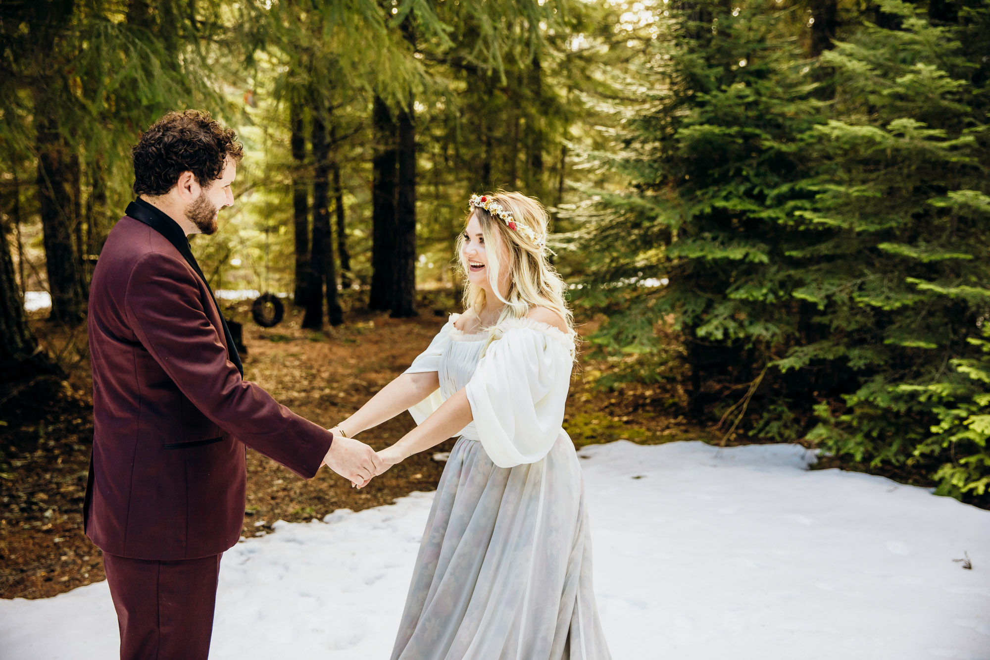 Snoqualmie Pass elopement by Seattle Wedding Photographer James Thomas Long Photography