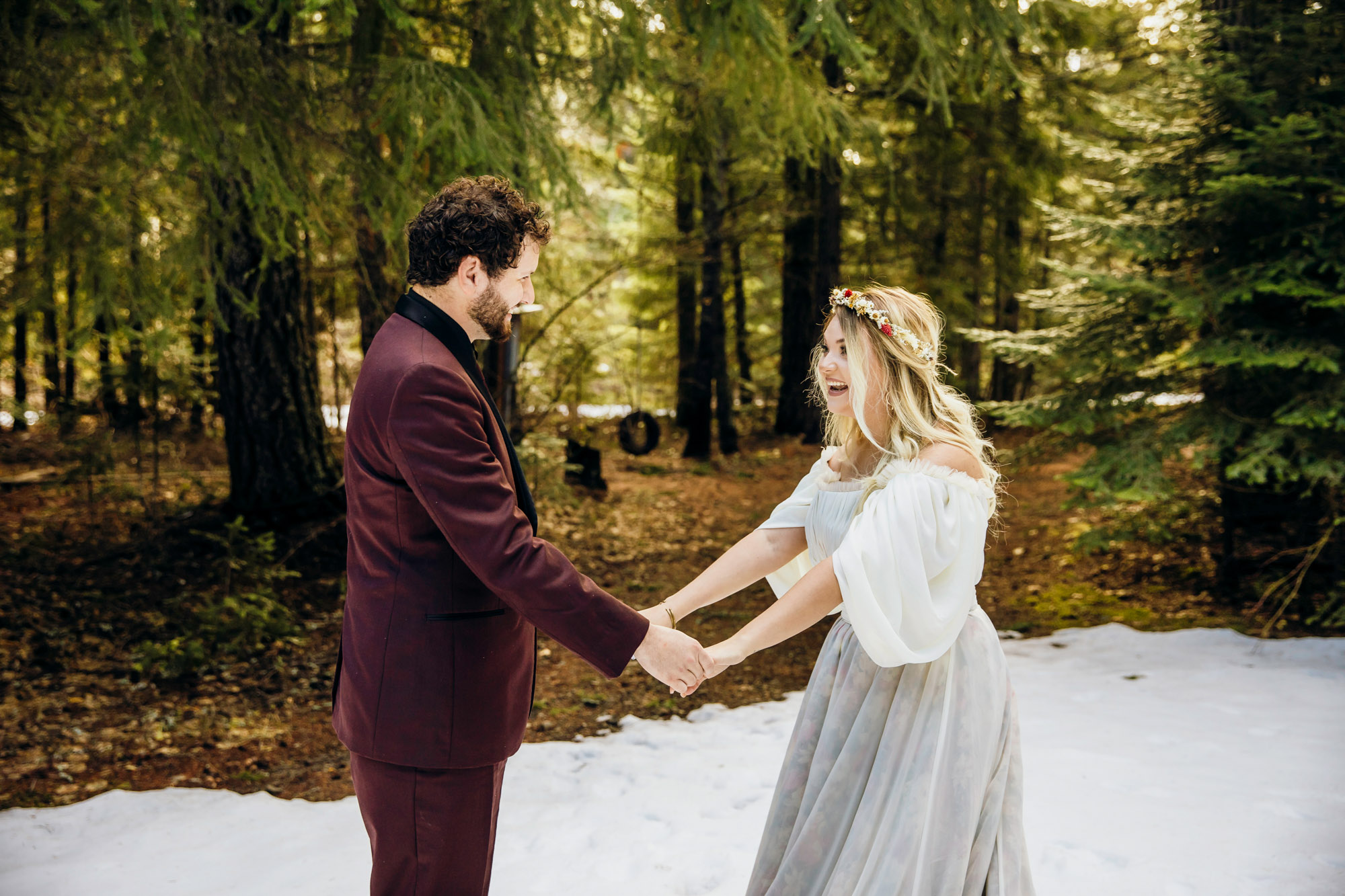 Snoqualmie Pass elopement by Seattle Wedding Photographer James Thomas Long Photography