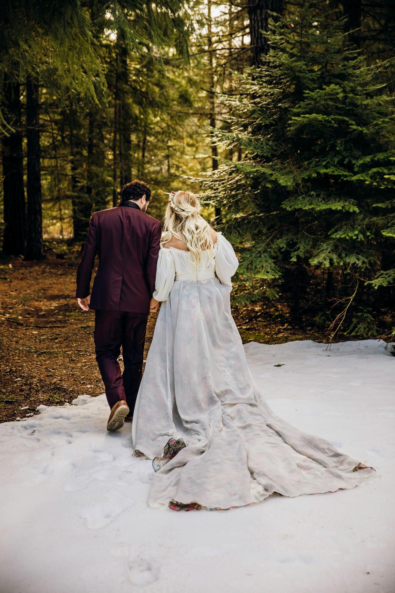 Snoqualmie Pass elopement by Seattle Wedding Photographer James Thomas Long Photography