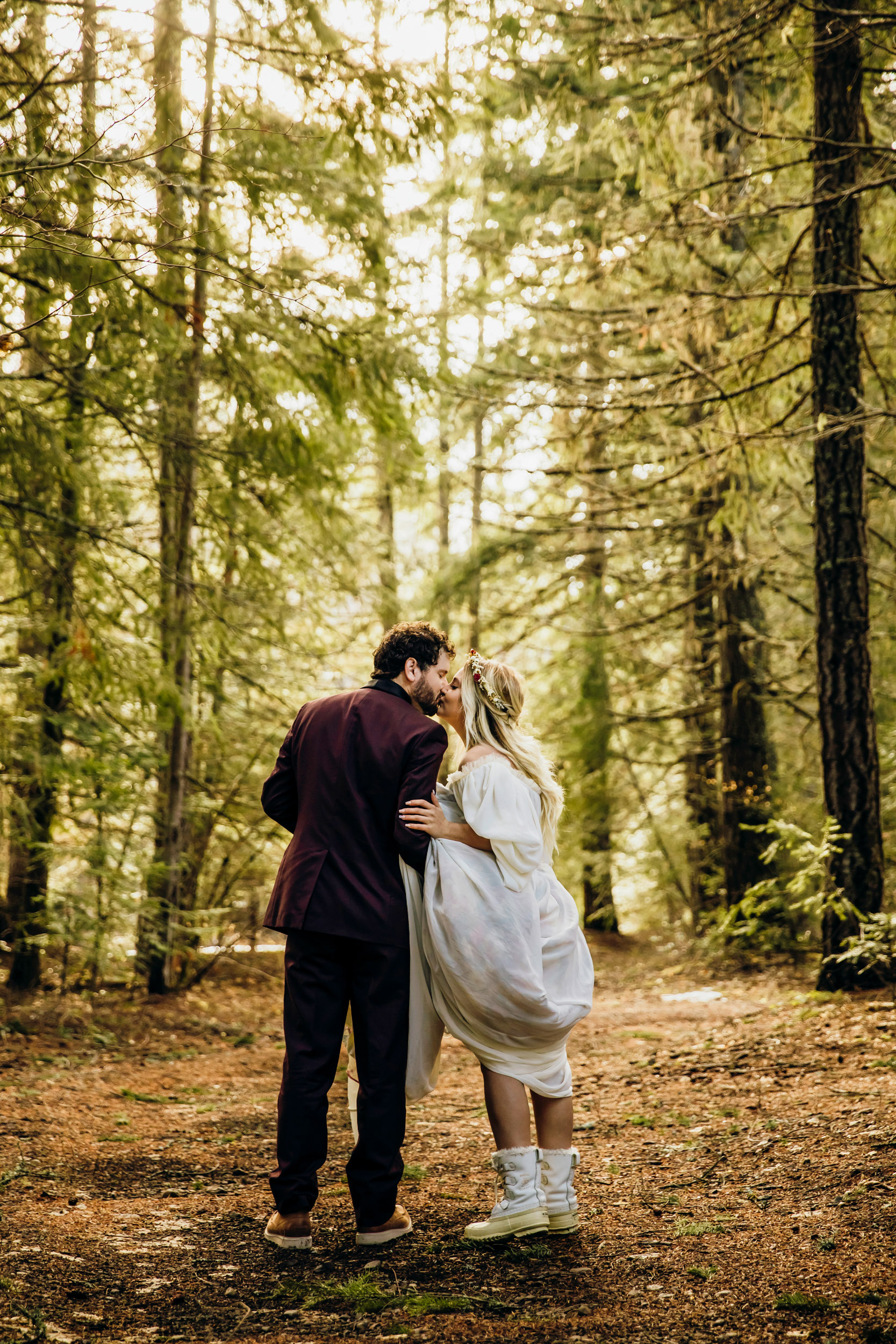 Snoqualmie Pass elopement by Seattle Wedding Photographer James Thomas Long Photography