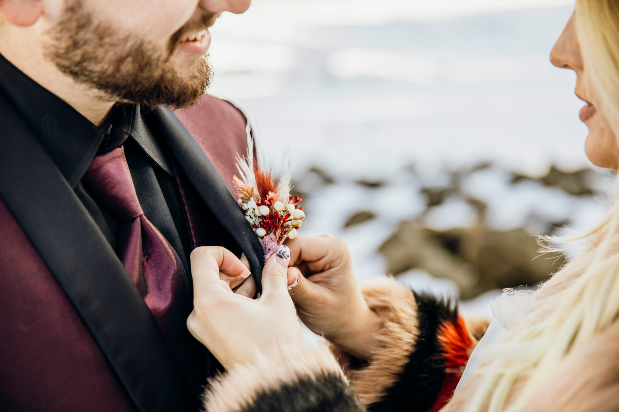 Snoqualmie Pass elopement by Seattle Wedding Photographer James Thomas Long Photography