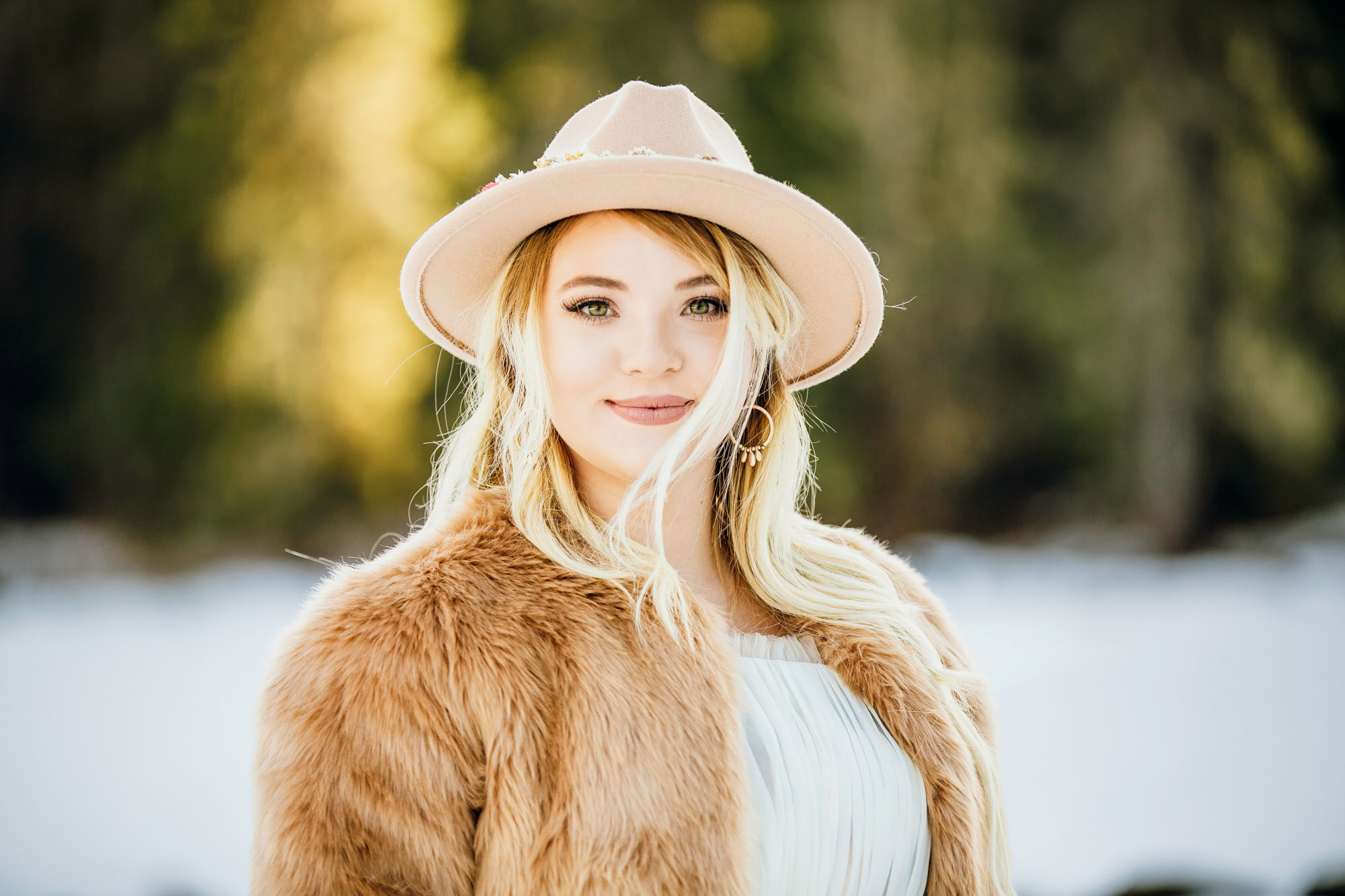 Snoqualmie Pass elopement by Seattle Wedding Photographer James Thomas Long Photography