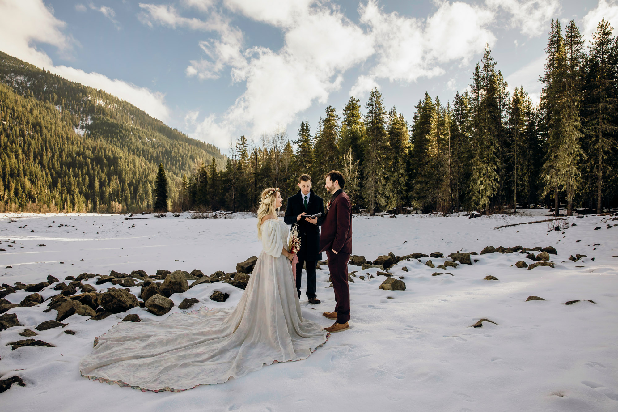 Snoqualmie Pass elopement by Seattle Wedding Photographer James Thomas Long Photography