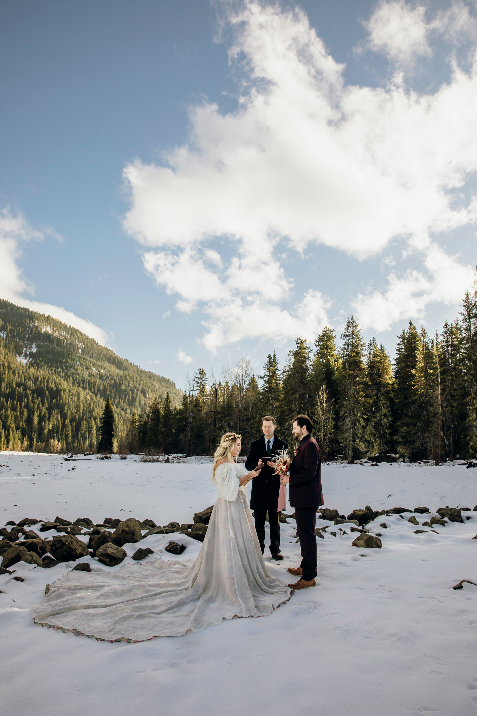 Snoqualmie Pass elopement by Seattle Wedding Photographer James Thomas Long Photography