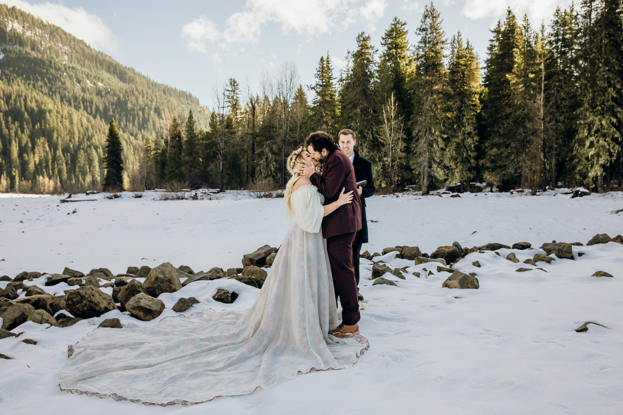 Snoqualmie Pass elopement by Seattle Wedding Photographer James Thomas Long Photography