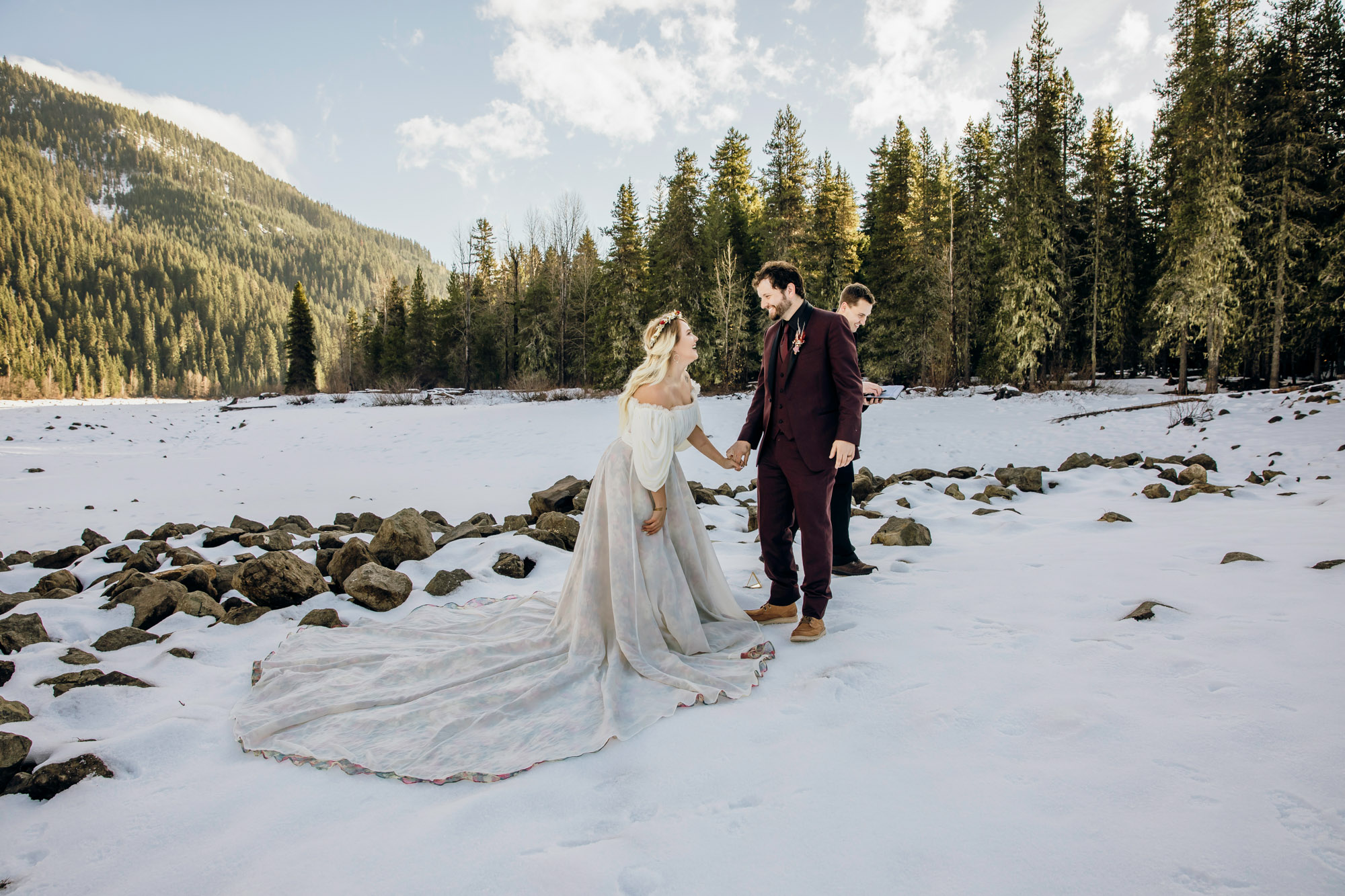 Snoqualmie Pass elopement by Seattle Wedding Photographer James Thomas Long Photography