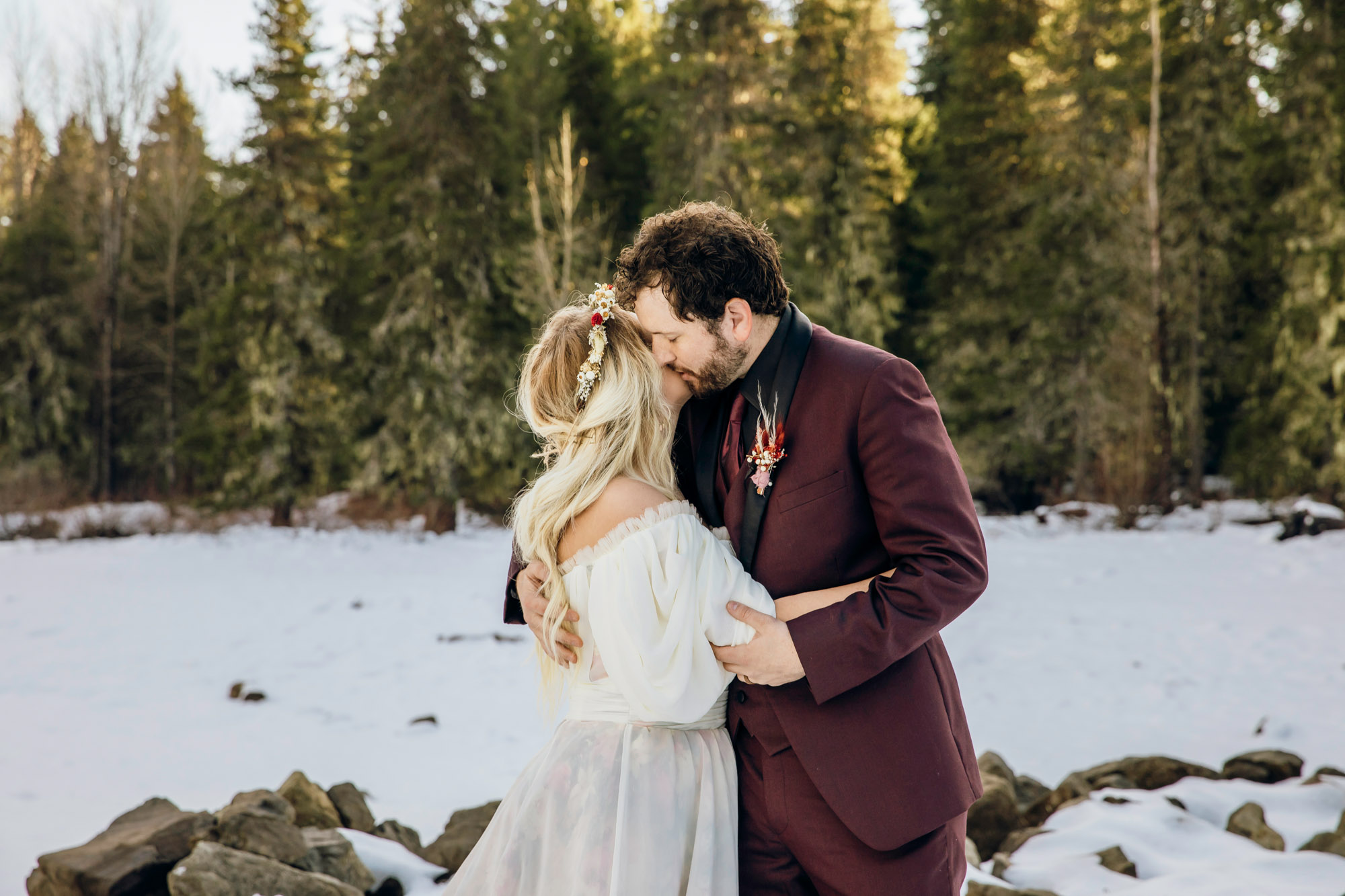 Snoqualmie Pass elopement by Seattle Wedding Photographer James Thomas Long Photography