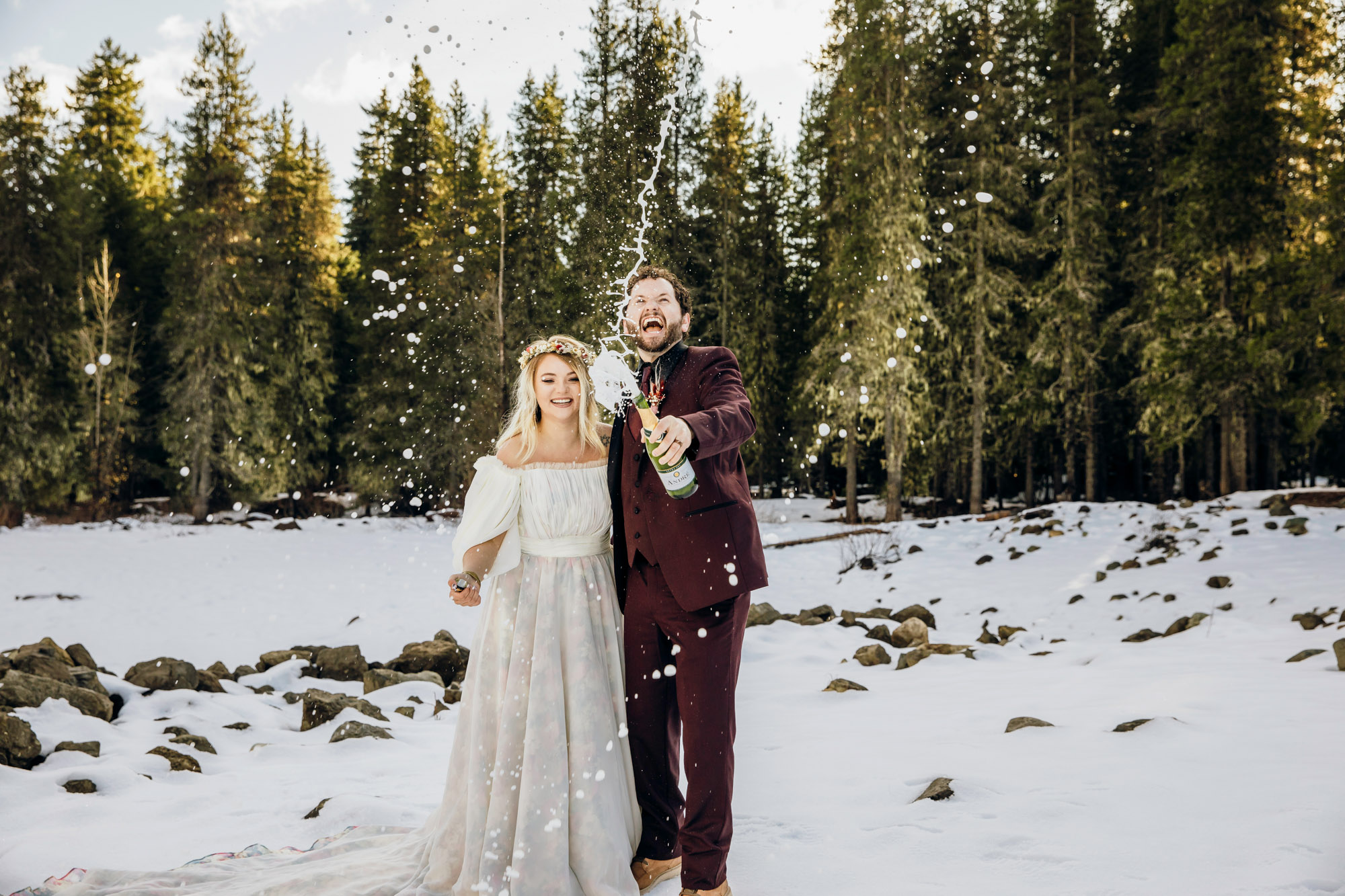 Snoqualmie Pass elopement by Seattle Wedding Photographer James Thomas Long Photography