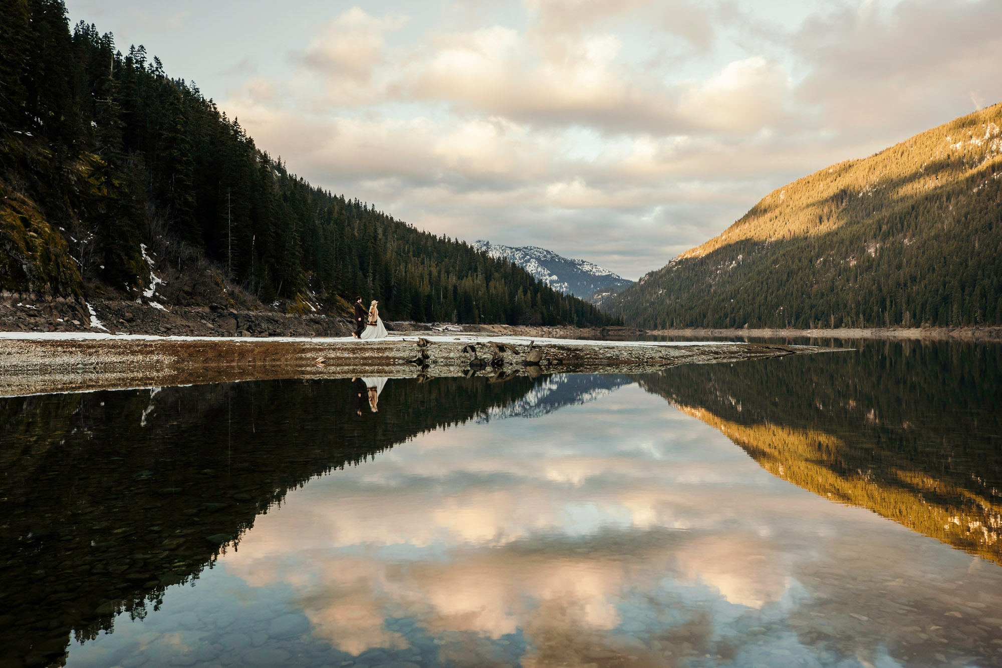 Snoqualmie Pass elopement by Seattle Wedding Photographer James Thomas Long Photography