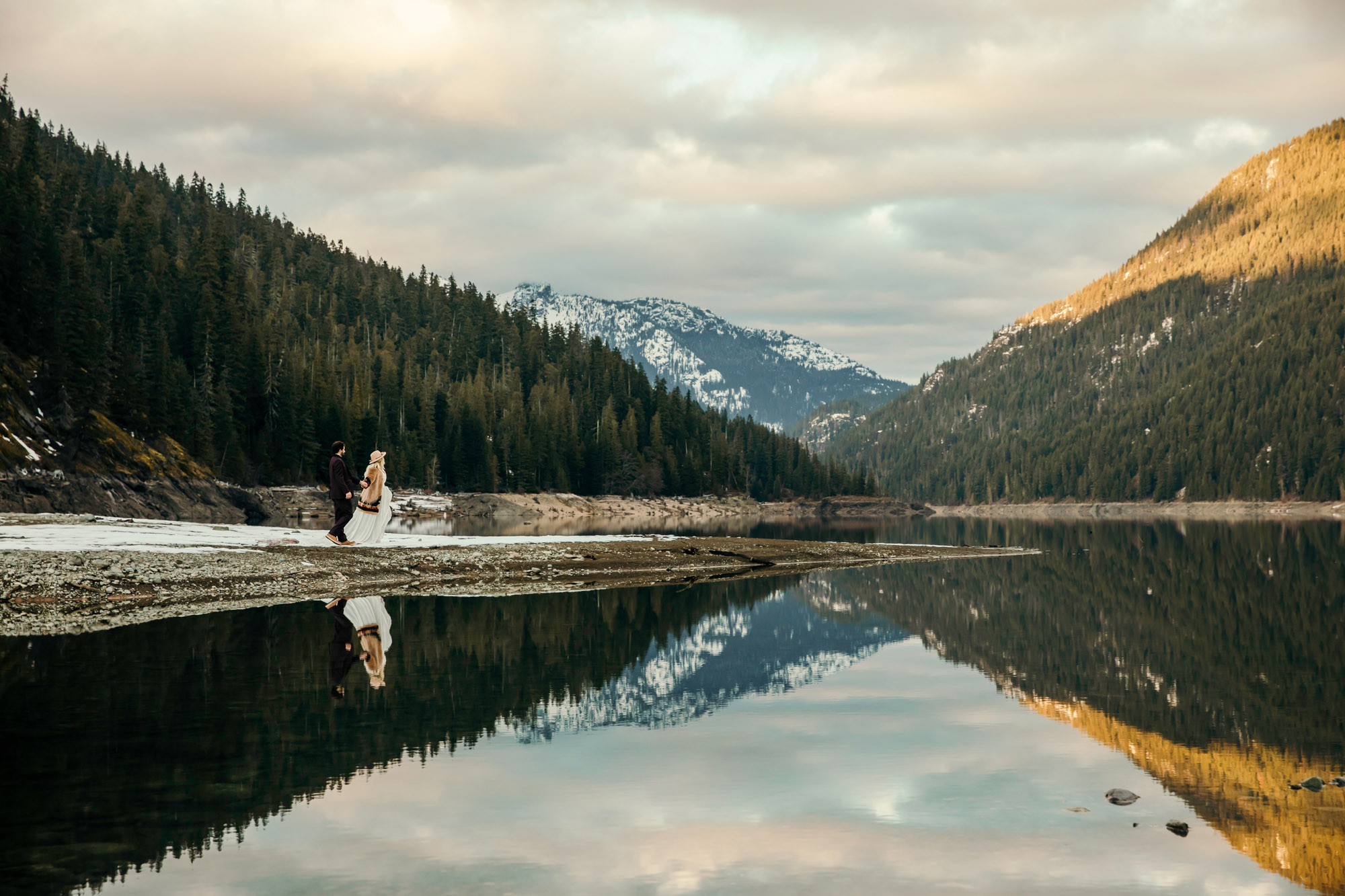 Snoqualmie Pass elopement by Seattle Wedding Photographer James Thomas Long Photography