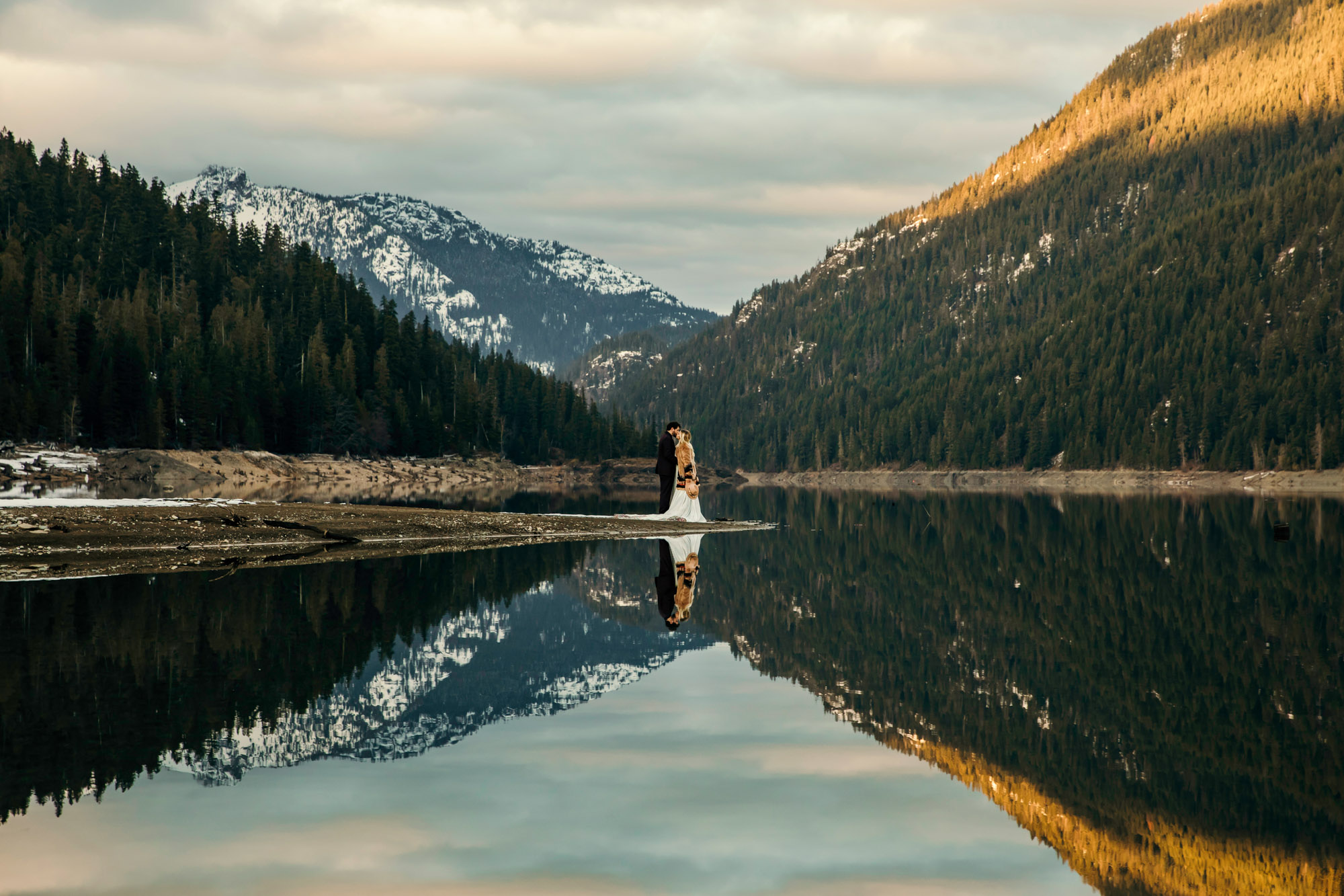 Snoqualmie Pass elopement by Seattle Wedding Photographer James Thomas Long Photography