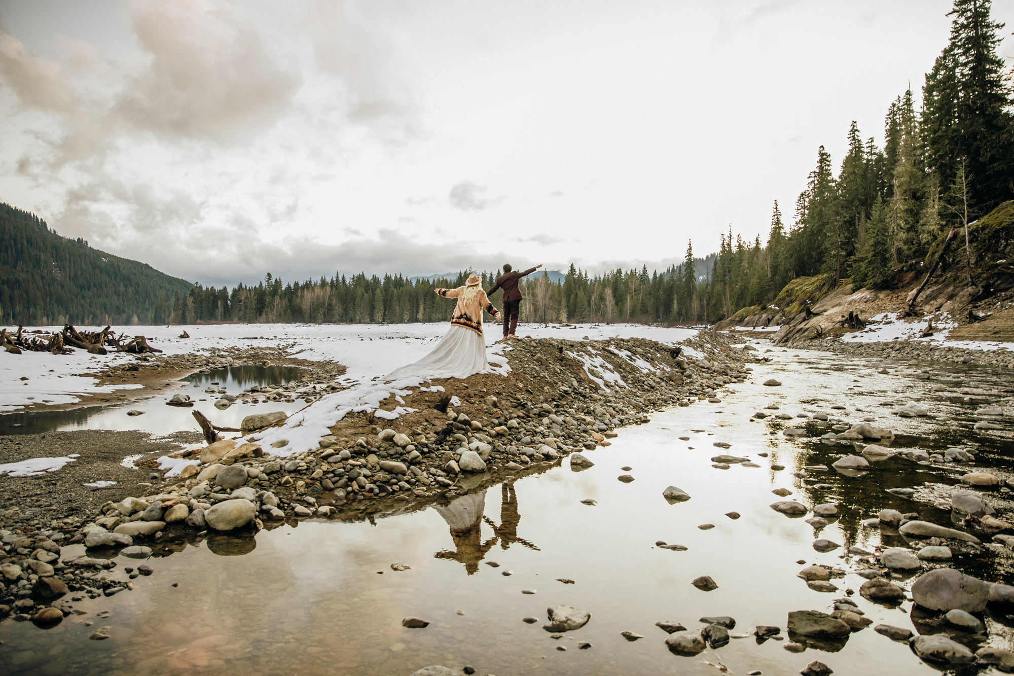 Snoqualmie Pass elopement by Seattle Wedding Photographer James Thomas Long Photography