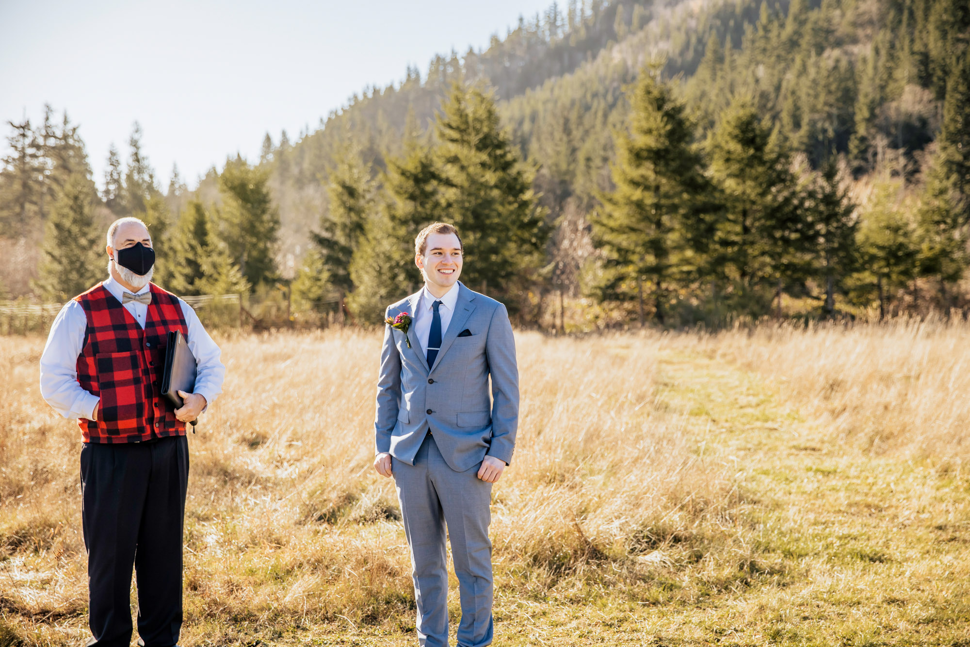 Rein Fire Ranch elopement by Seattle wedding photographer James Thomas Long Photography