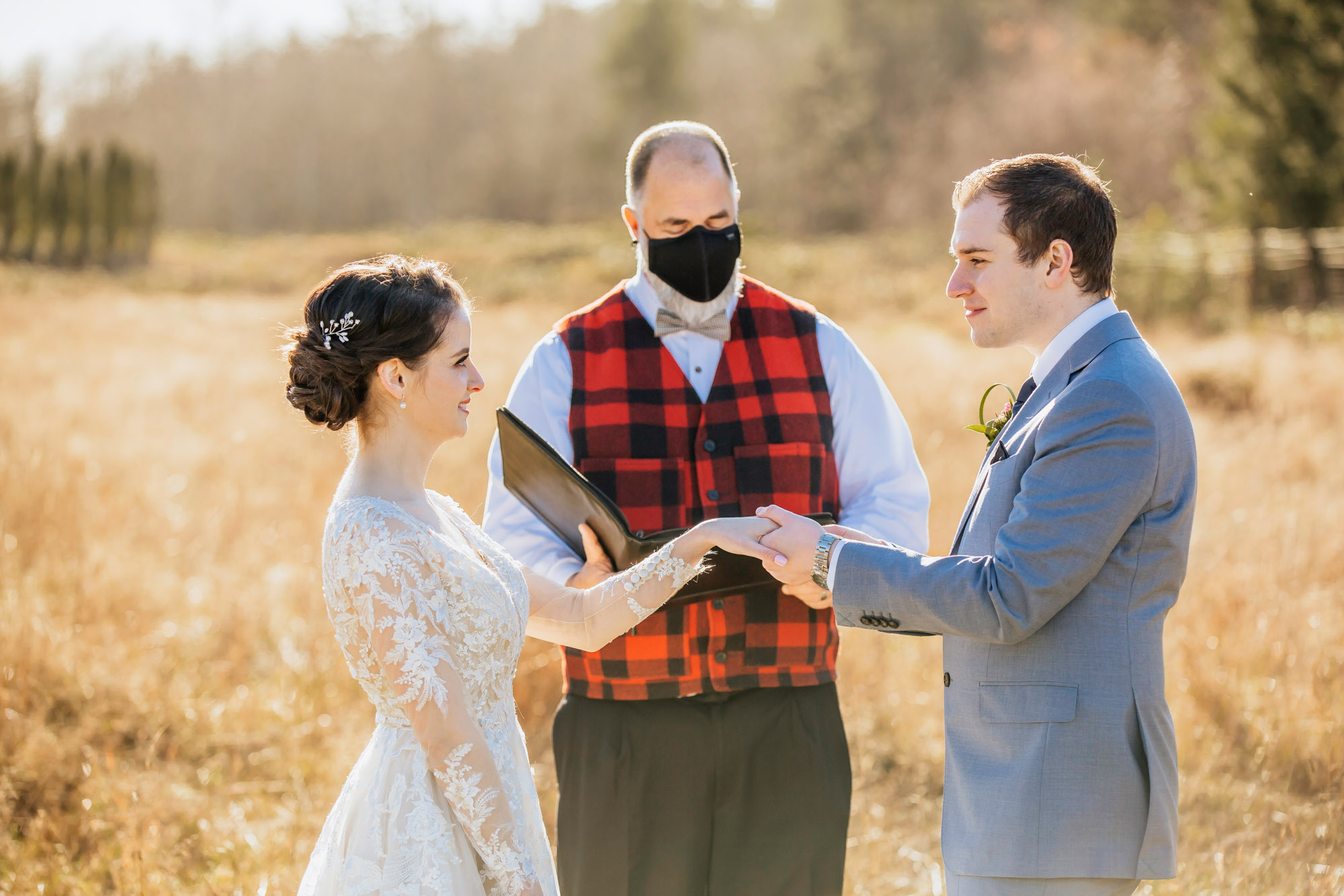 Rein Fire Ranch elopement by Seattle wedding photographer James Thomas Long Photography