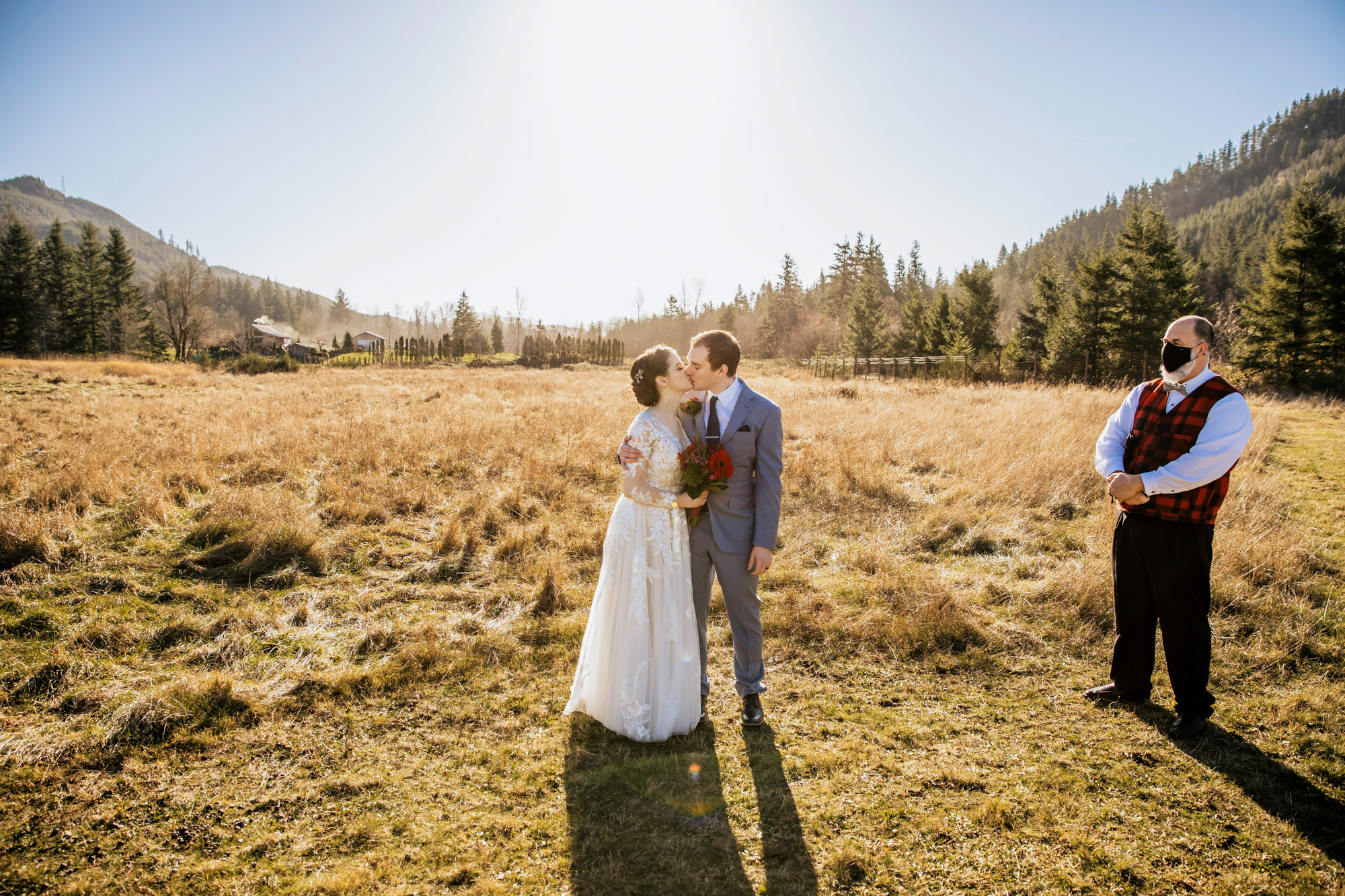 Rein Fire Ranch elopement by Seattle wedding photographer James Thomas Long Photography