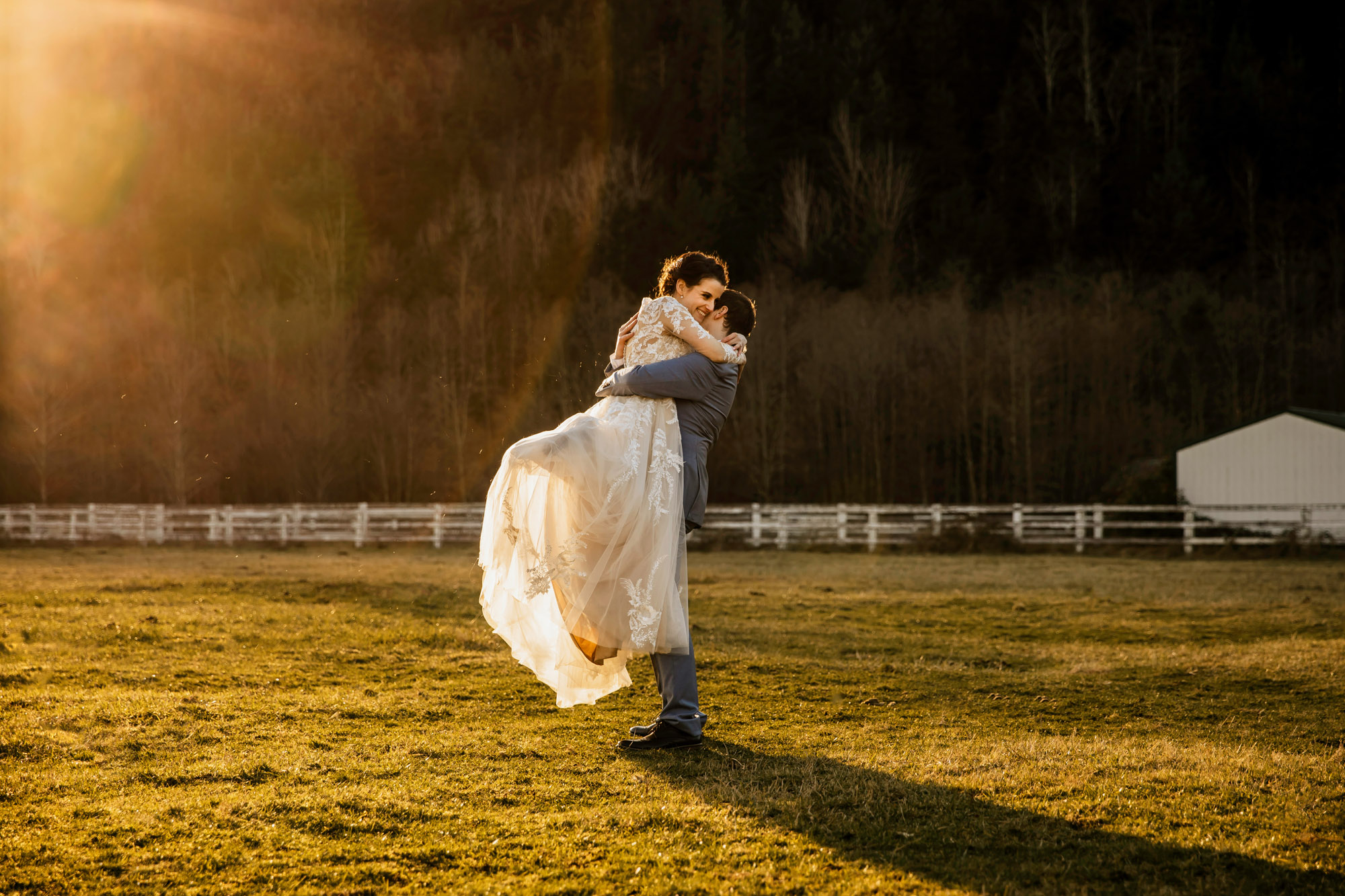 Rein Fire Ranch elopement by Seattle wedding photographer James Thomas Long Photography