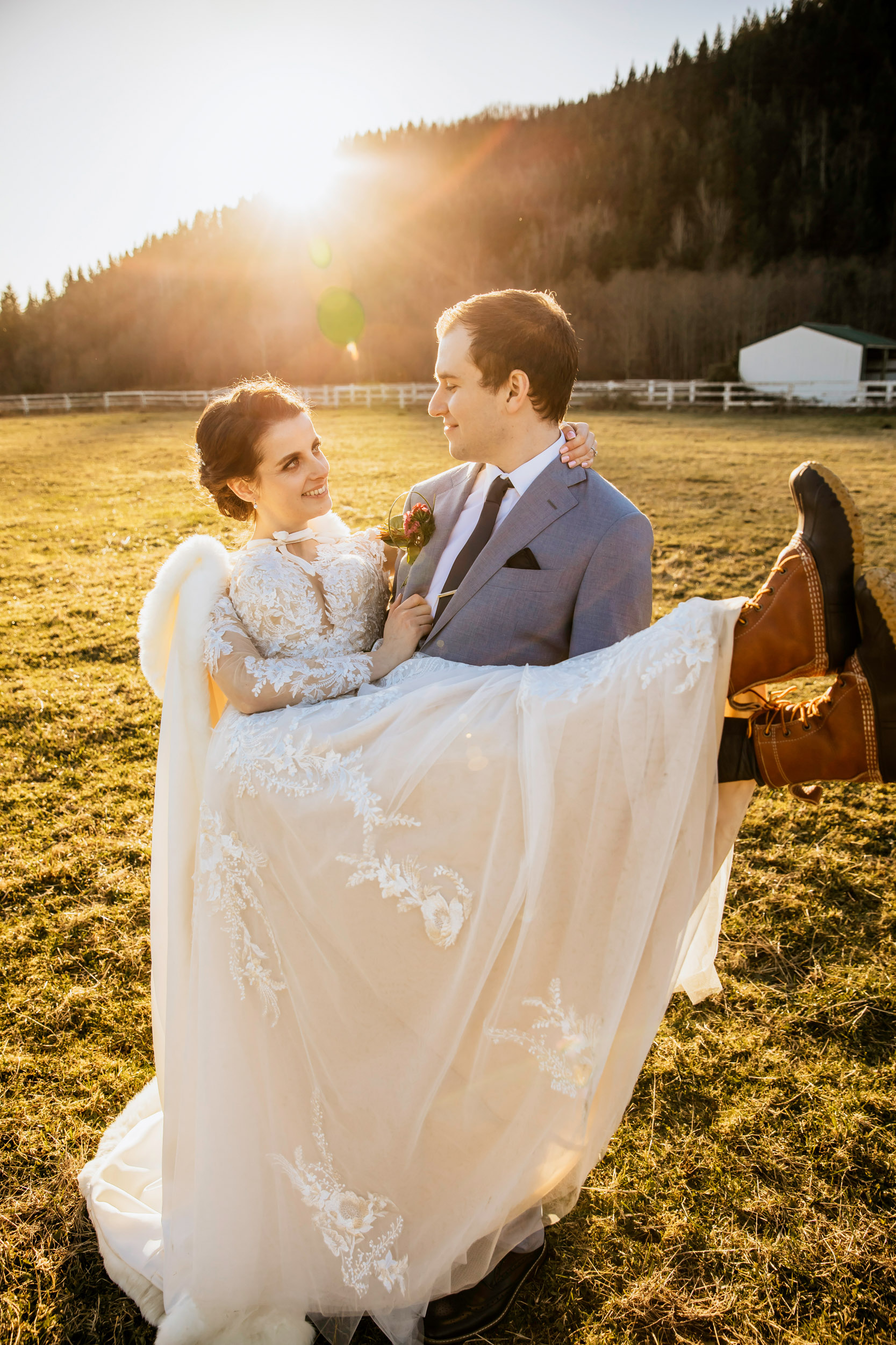 Rein Fire Ranch elopement by Seattle wedding photographer James Thomas Long Photography